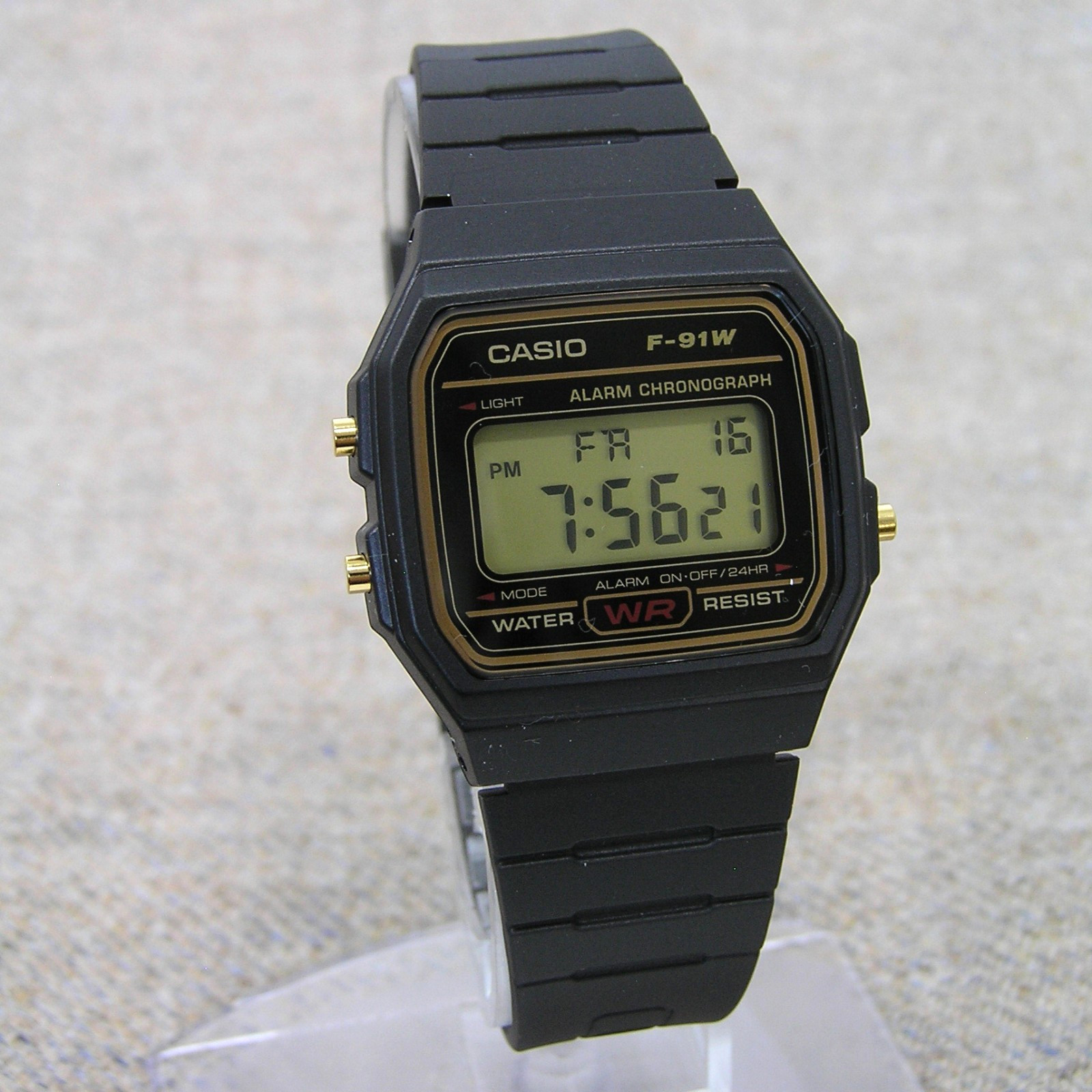 [UK STOCK!] CASIO F-91WG-9QJH GENUINE DIGITAL WATCH – Japan Exclusive Model!