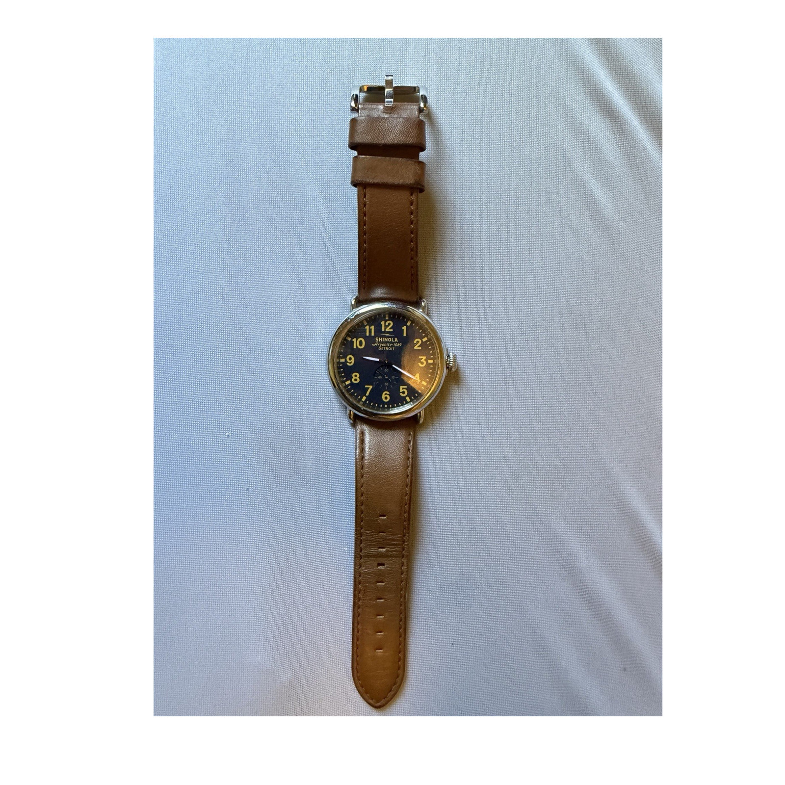 Shinola Argonite-1069 Quartz Men’s Wristwatch Black Dial Brown Leather Strap