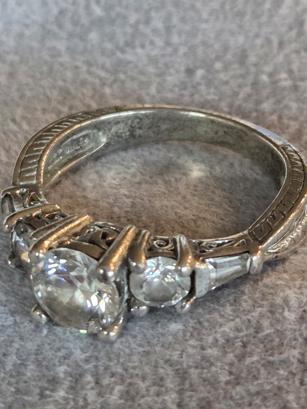 Vtg JJJ Sterling Silver 925 Cubic Zirconia Ring Size 6 3/4