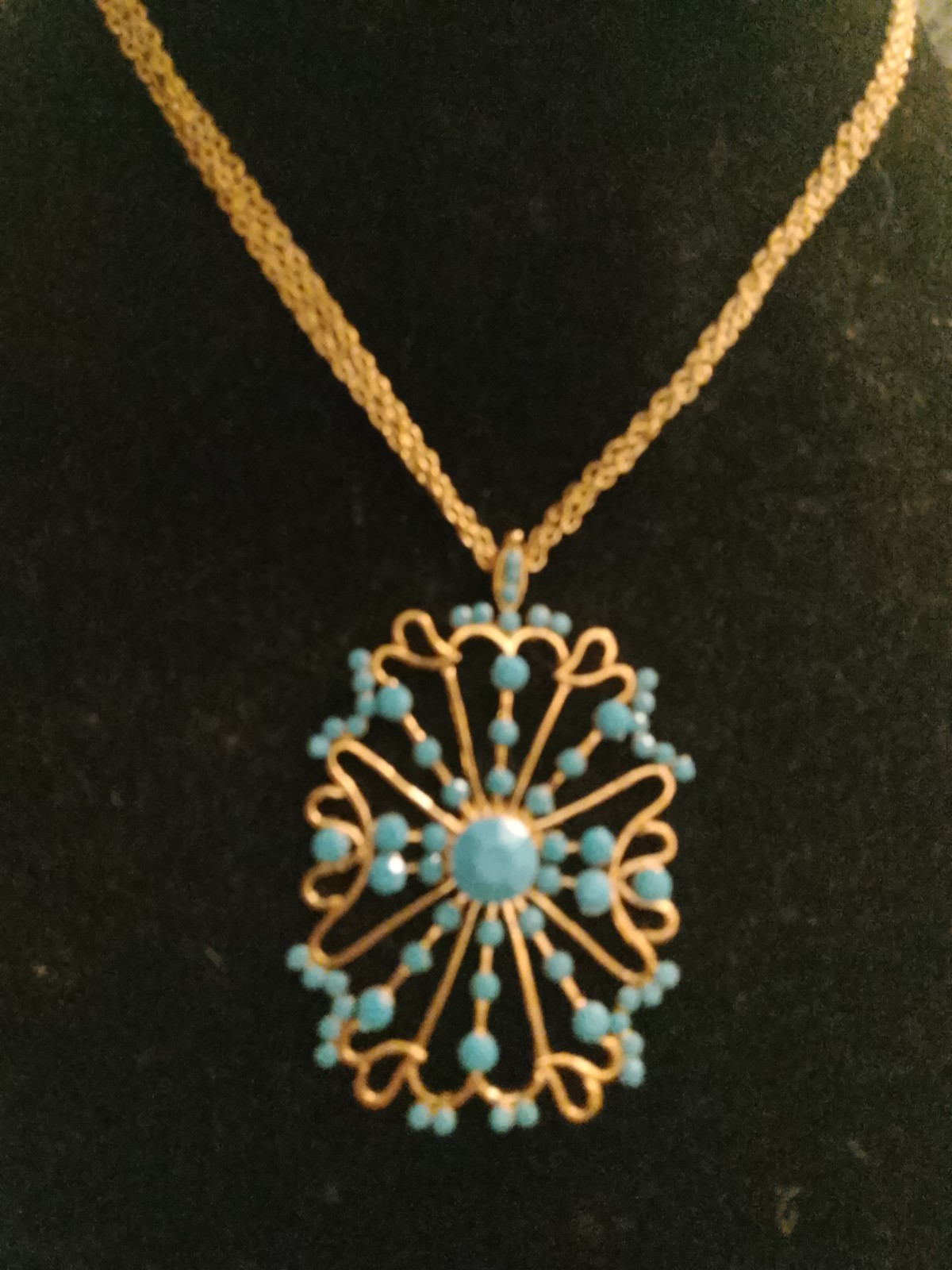 Gold Tone Metal Rope Chain Necklace Blue Bead Flower Charm Pendant Retro