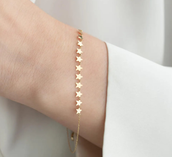 Dainty Star Chain Bracelet – Minimalist 14K Yellow Gold Jewelry 19 cm/7.5 inches