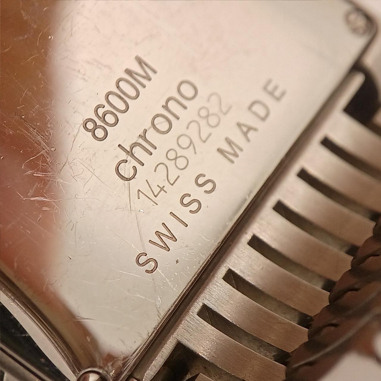 G Metro Model 8600M GUCCI