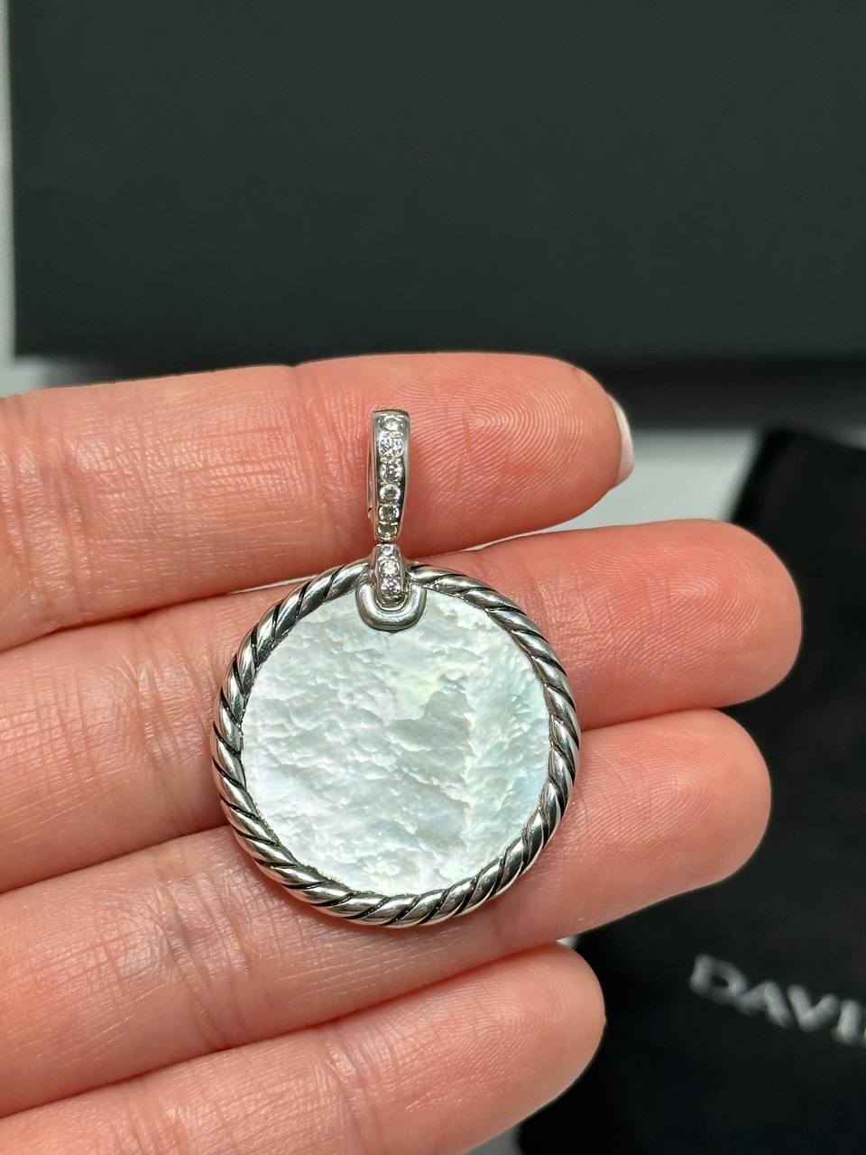 Authentic david yurman elements pendant black onyx mother of pearl and diamonds