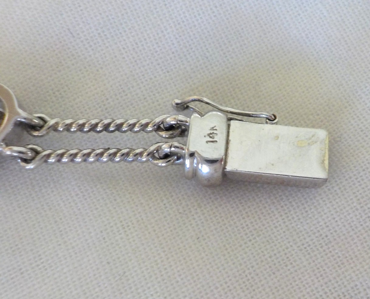 Quality 14K White Gold Heart Bar Diamond Bracelet – 16.6 gms, 6.7 in, 1.08 ctw