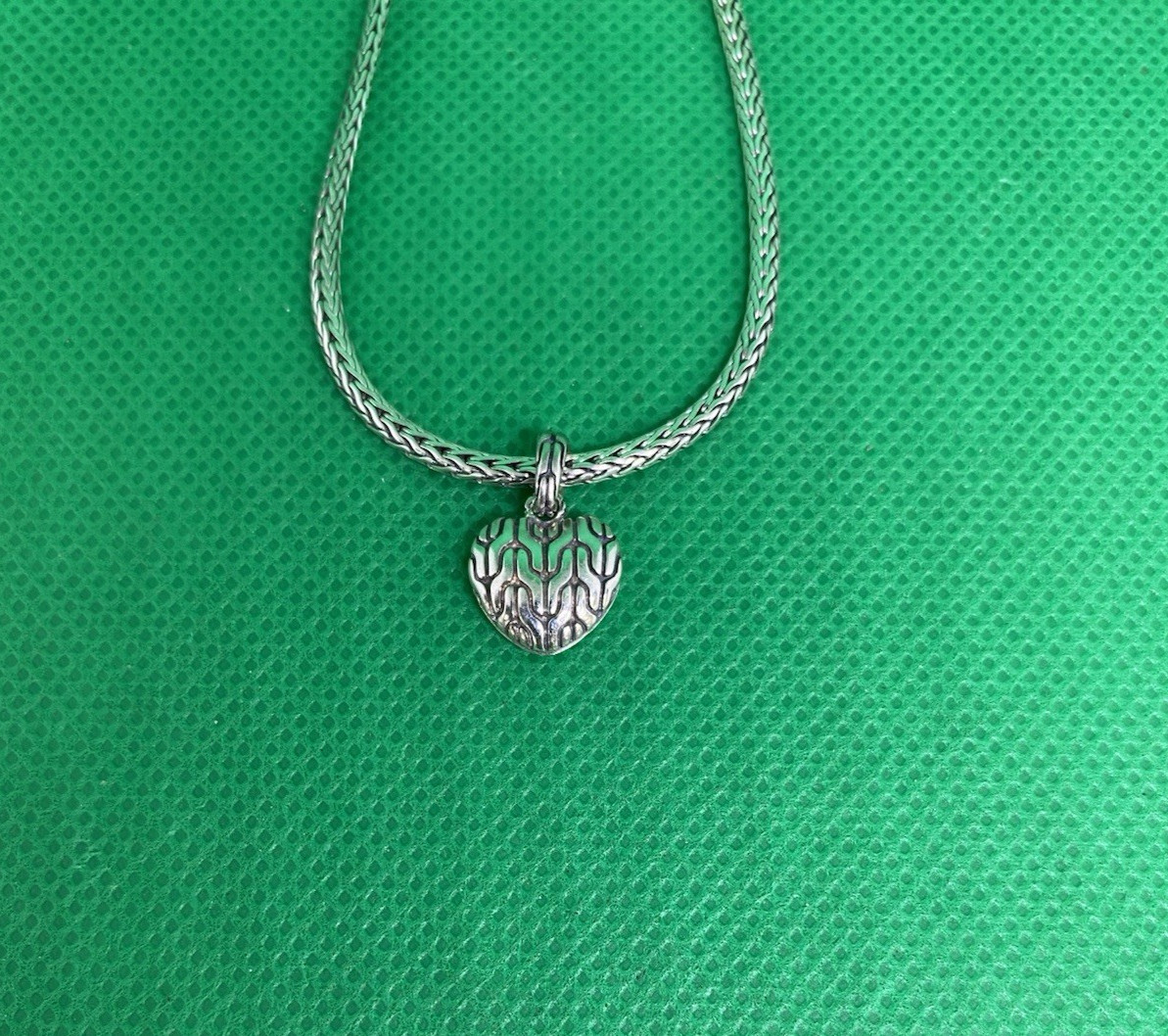 John Hardy Sterling Silver Diamond Heart Charm 2.5mm Wheat Weave Bracelet 7″