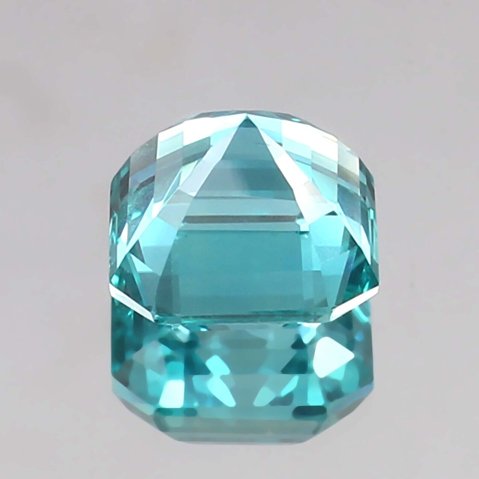 15.85 Carat Natural Blue Green Ceylon Parti Sapphire Loose Asscher Cut Gemstone
