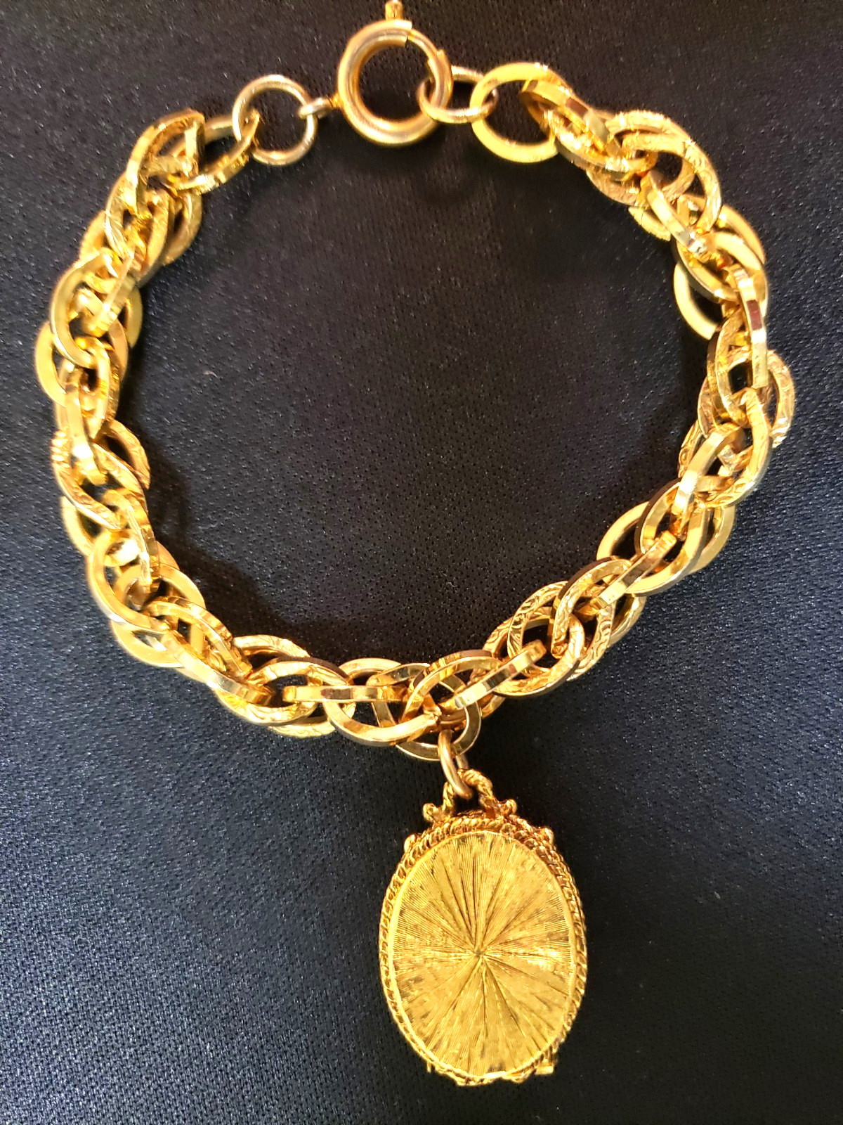 Rare Corday VTG 60s Unicorn In Captivity Solid Perfume Locket Bracelet Gold Tone