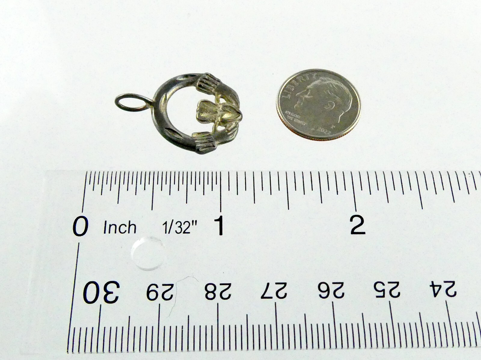 Vintage Sterling Silver Claddagh Hands and Heart Pendant 925 1 Inch 2.4 Grams