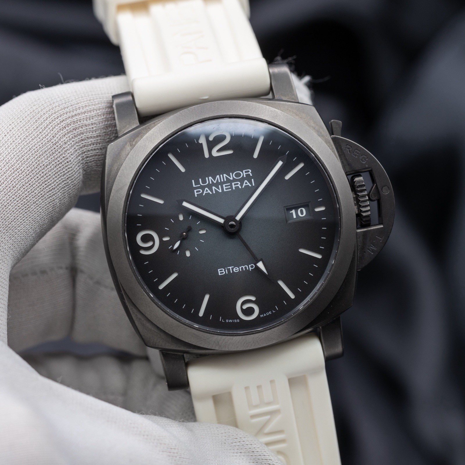 Panerai Luminor Bitempo PAM01467 NYC Boutique Ed. 44MM Black Titanium -Comp. Set
