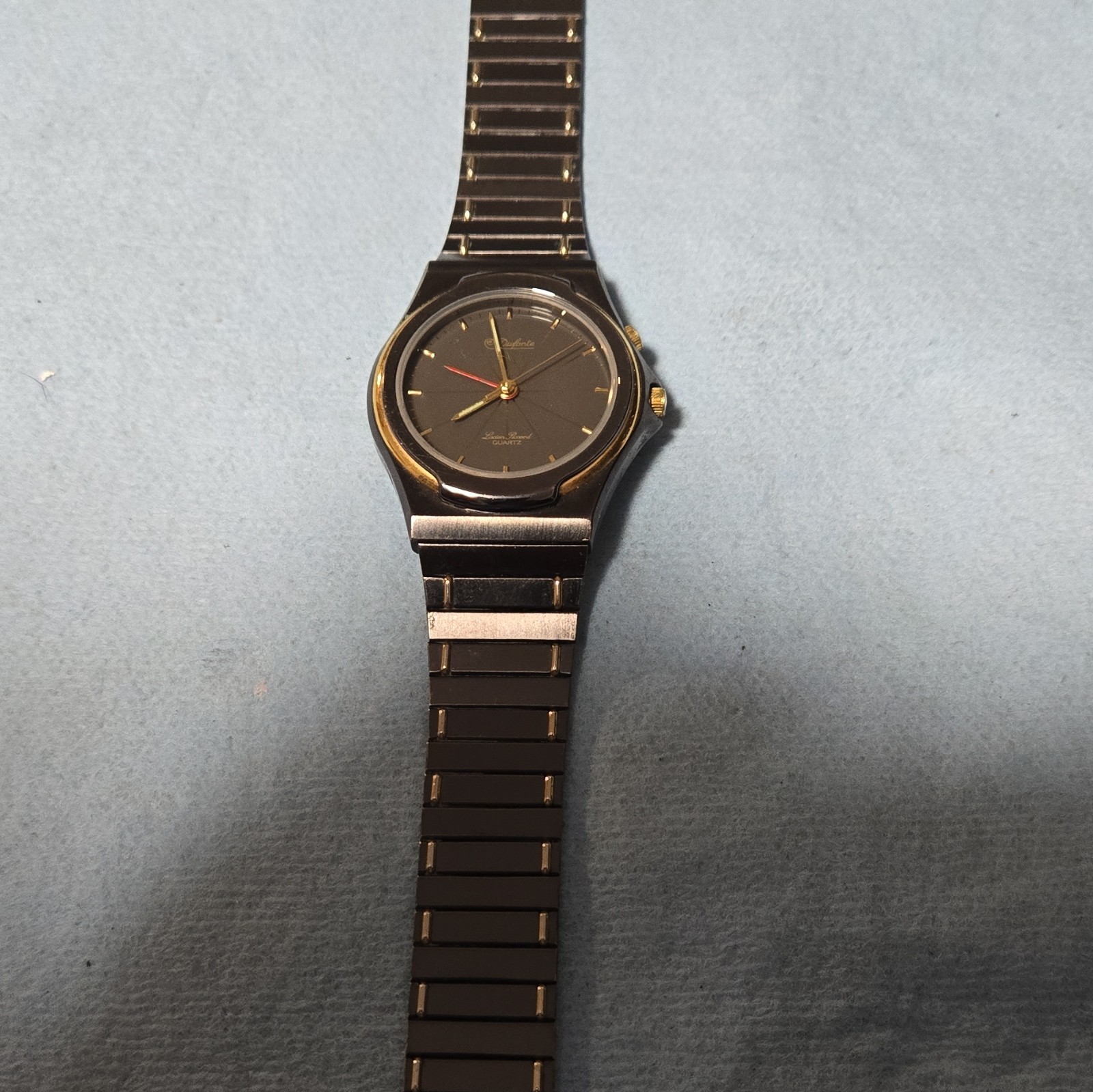 Dufonte Lucien Piccard Quartz Analog 3 ATM Black/Gold Bracelet Gray Dial 32mm