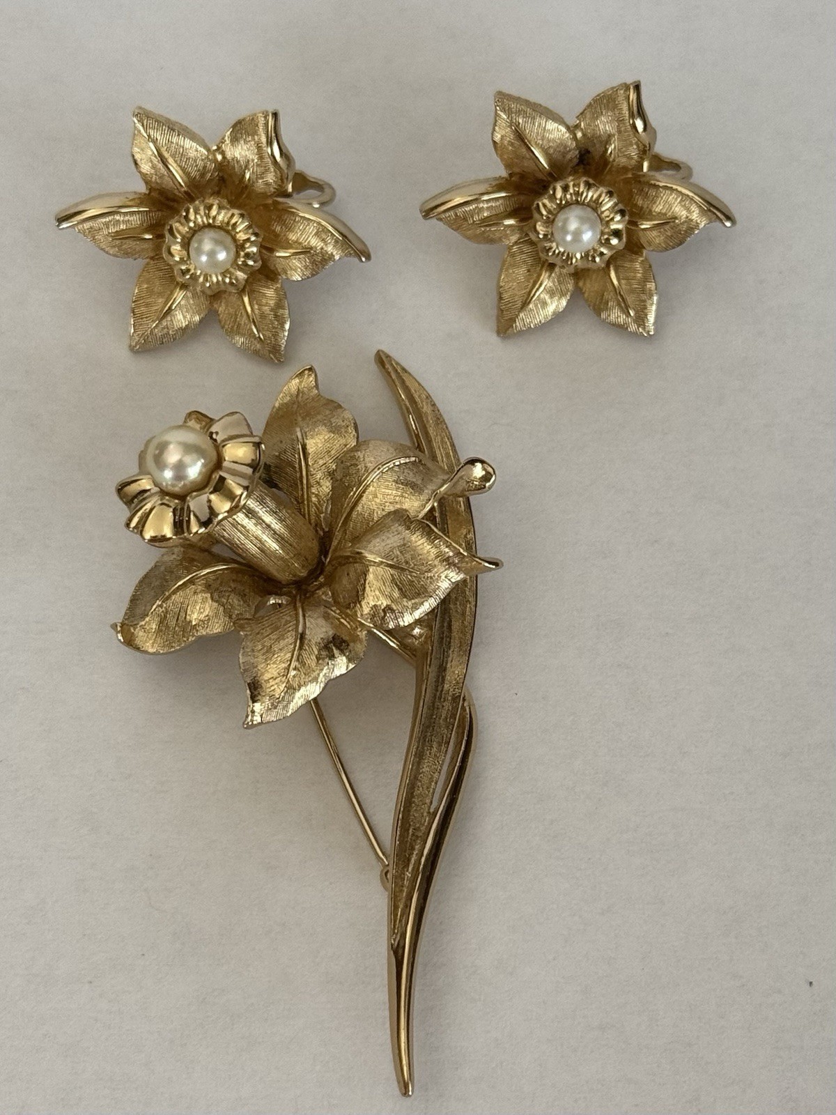 Vintage 1964 Marcel Boucher Jonquil Daffodil Brooch Earring Set Box Tags 8692