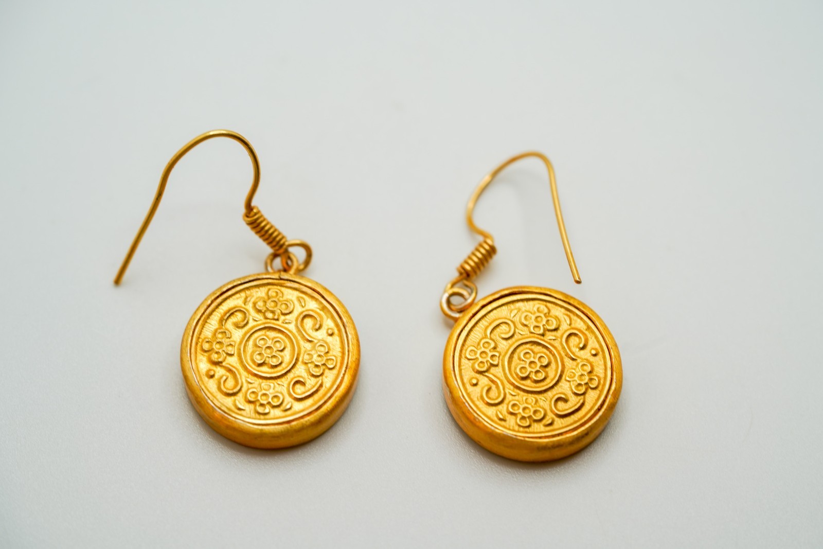 Vintage Hindu Vishnu Krishna Gold Dangle Earrings 3.9cm x 1.7cm EB2