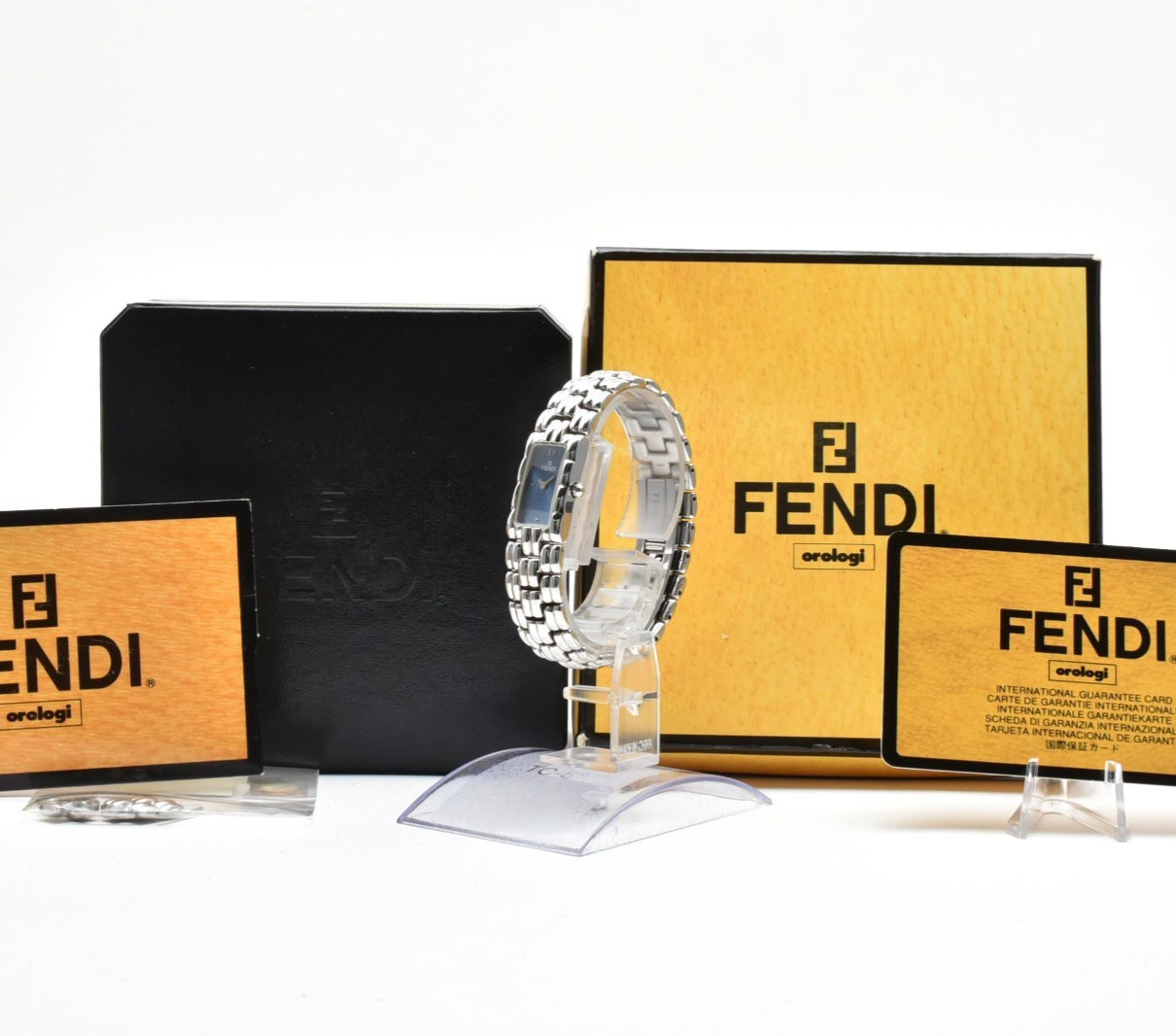 [Box & Papers] FENDI 660L Blue Dial Quartz Women’s Watch 2 Extra Links JAPAN
