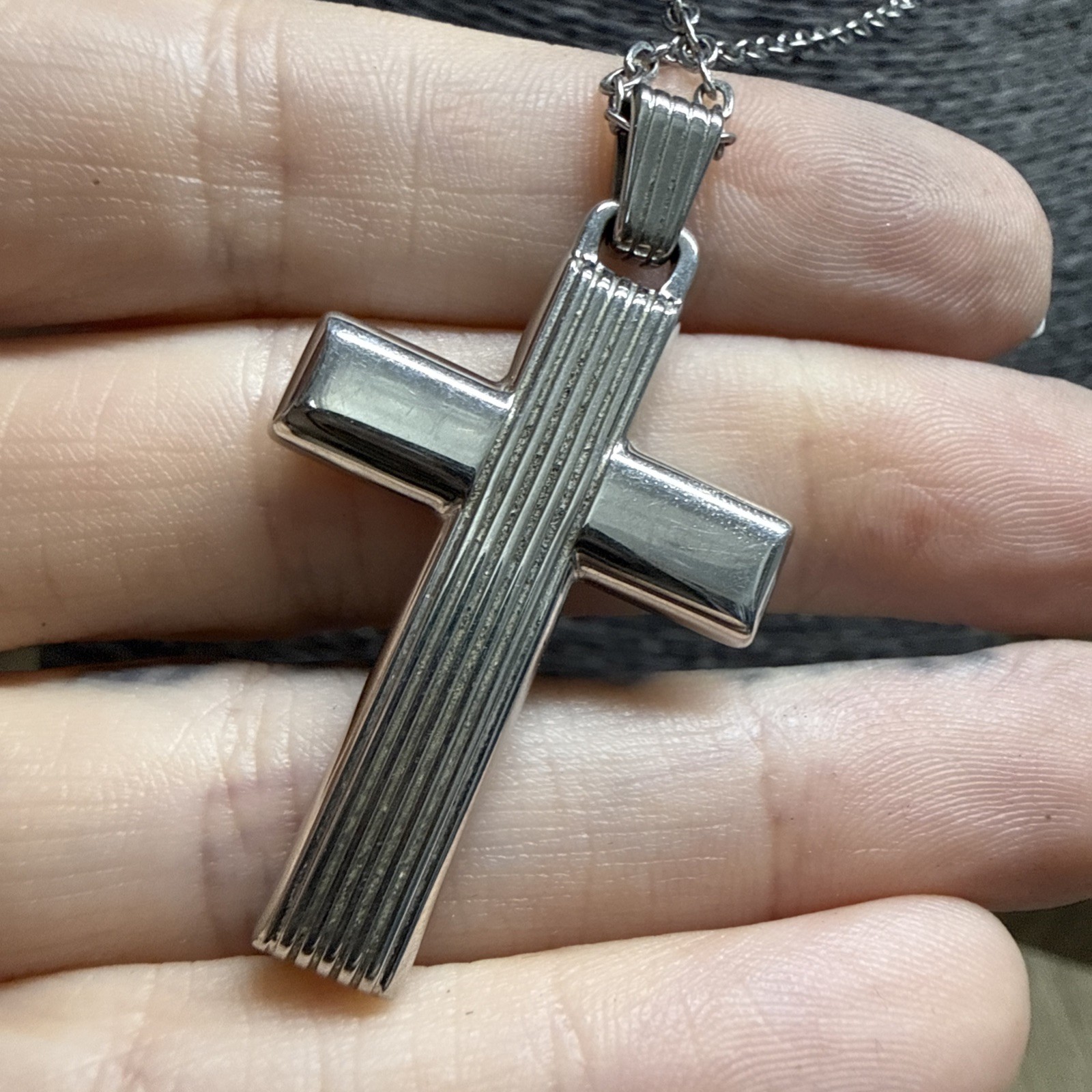 EMPORIO ARMANI Cross Pendant Necklace Stainless Steel 51cm/20″ Mens Unisex Used