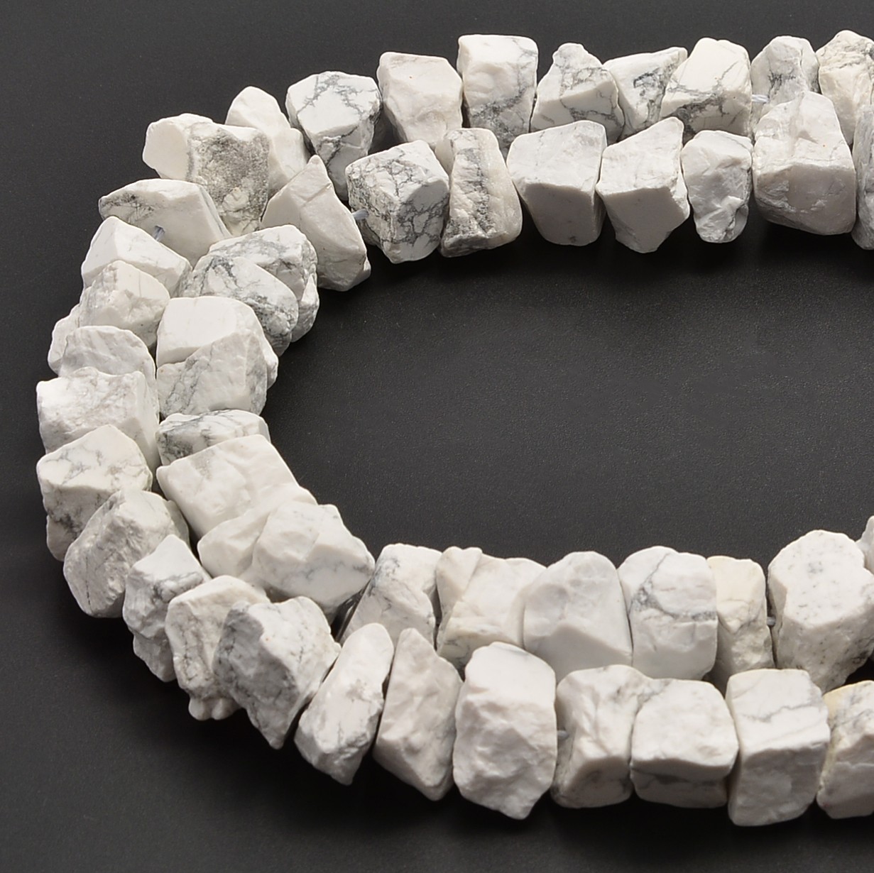 Howlite Rough Nugget Chunks Center Drill Beads Approx 6x17mm 15.5″ Strand