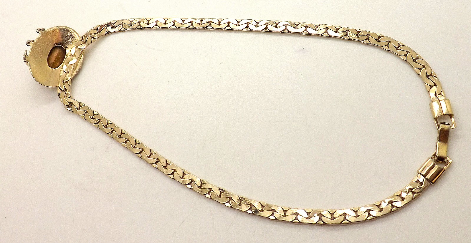 FABULOUS VINTAGE GOLDTONE AND FAUX CITRINE COSTUME NECKLACE ~14 INCHES~