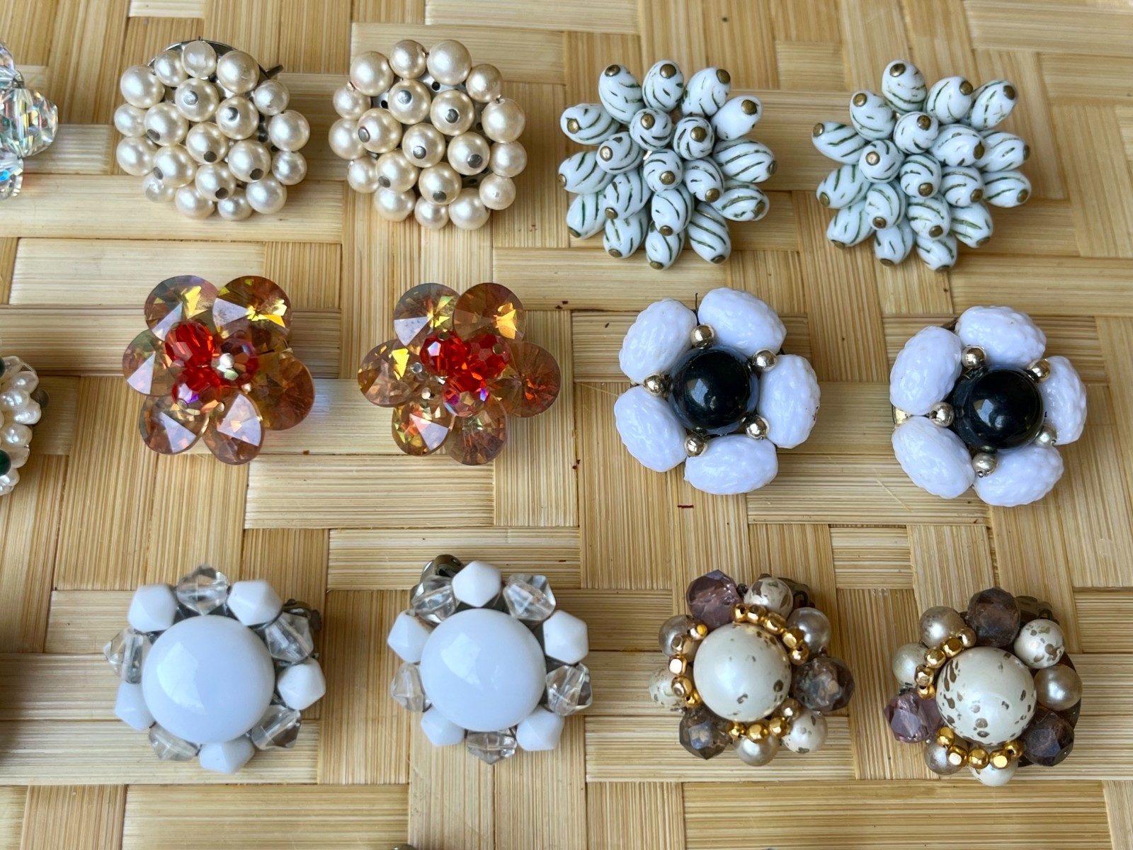 Lot 20 Pairs Vintage Clip On Cluster Earrings 2 Signed: Castlecliff, Cathe