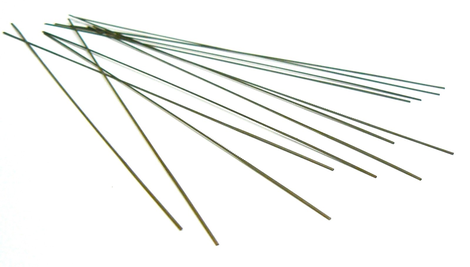 Jewelers Saw Blades 2/0 for Jewelry Saw Frame Tool Blade Swiss Made 1 Dozen