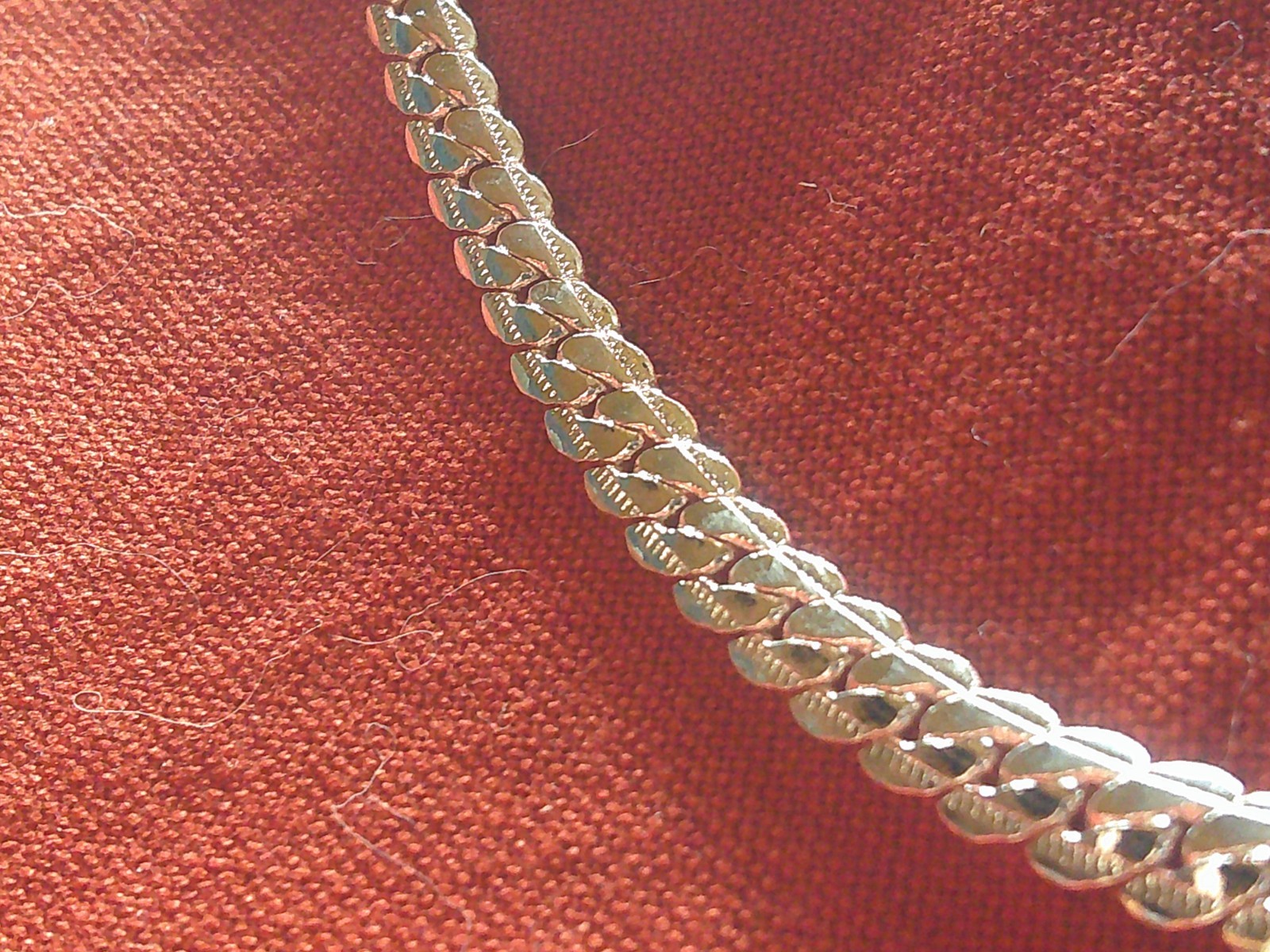 Silver sale is here. 18-inch necklace 8.5-inch bracelet set.