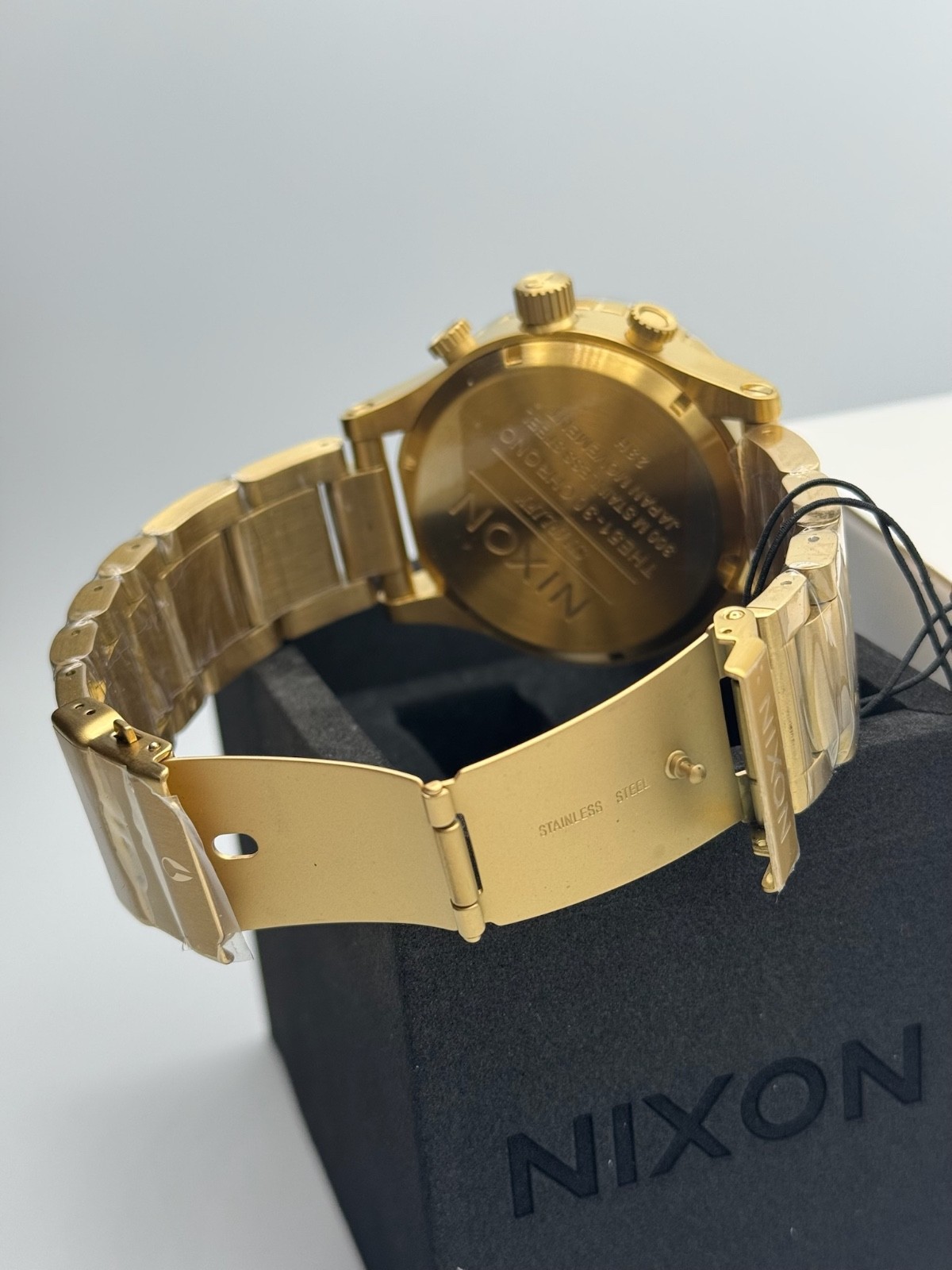 NIXON 51-30 Chrono – All Gold Black Chronograph Men’s Watch A083-510