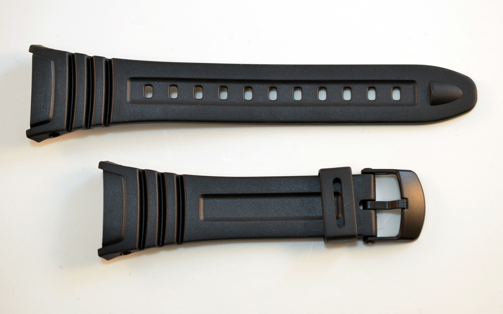 Genuine Casio Watch Band Strap Black Rubber ILLUMINATOR W-96H-1BV W-96-2AVH