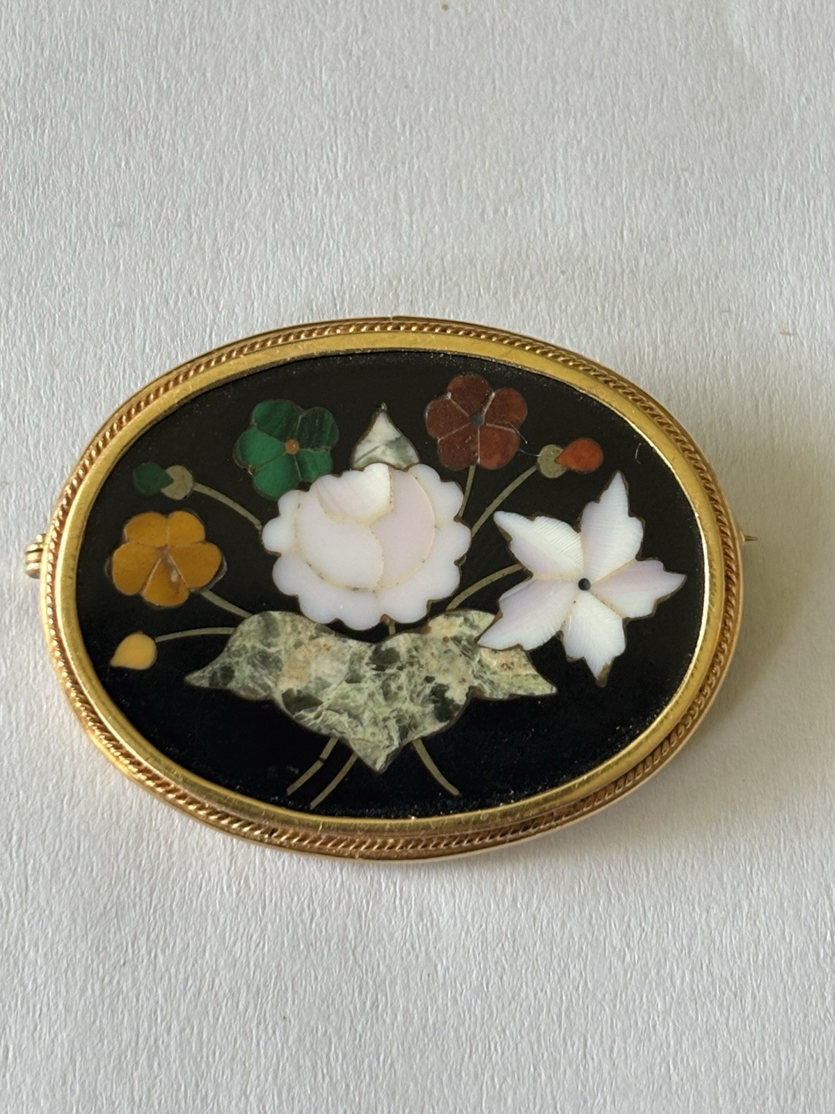 18K ANTIQUE PIETRA DURA BROOCH GOLD INLAID PIN FLORAL ORIGINAL 11.6 GRAMS RARE!