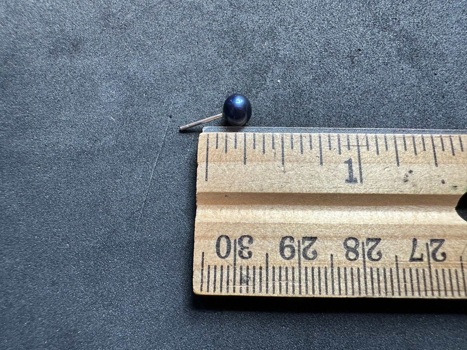 0.57g Vintage Sterling Silver 925 Dark Stud Earrings Classic M