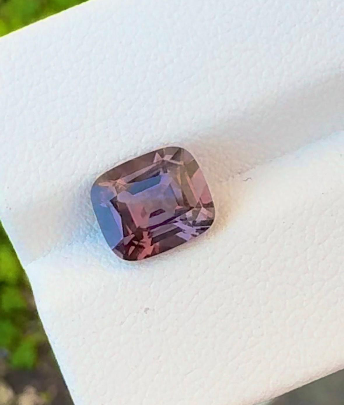 2.56ct Amazing Ultra Rare Hi End 100% Natural Purple Spinel Lotno:buh