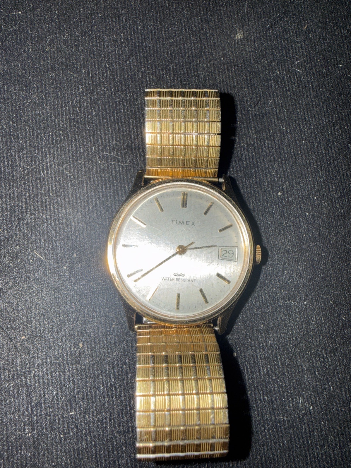 Vintage Timex Quartz Water Resistant Stainless Steel Metal Bezel Tested Read