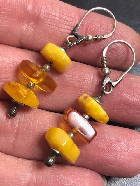 B0485 VTG Sterling Silver Amber Yellow Egg Yolk Dangle Earrings 925 Leverback