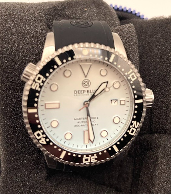 Deep Blue Master 1000 II Automatic Diver — White Mother of Pearl Dial (100% Unwo