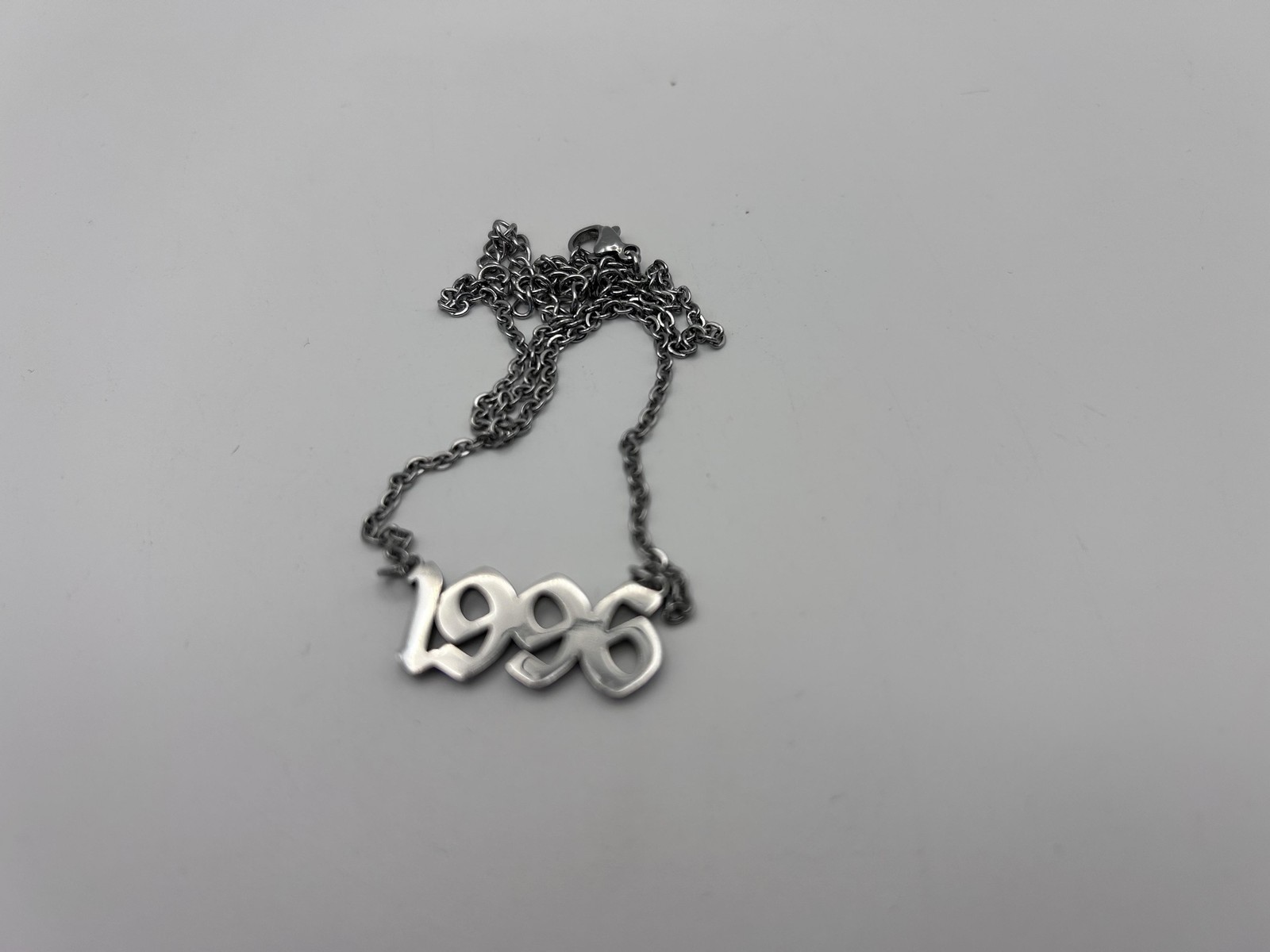 Necklace Silver Tone 1996 Year Pendant Chain Lobster Clasp Minimalist Fashion