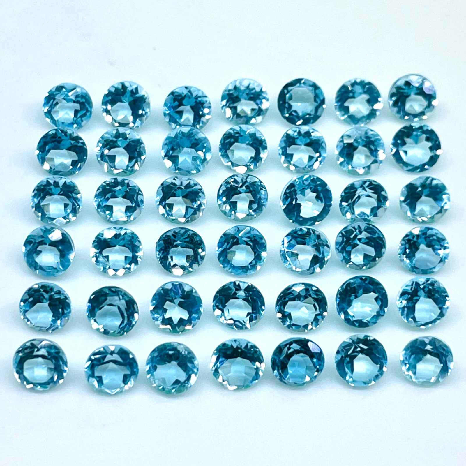 VVS 20 Pcs Natural Sky Blue Topaz 4mm Round Cut AAA Quality Loose Gemstones Lot