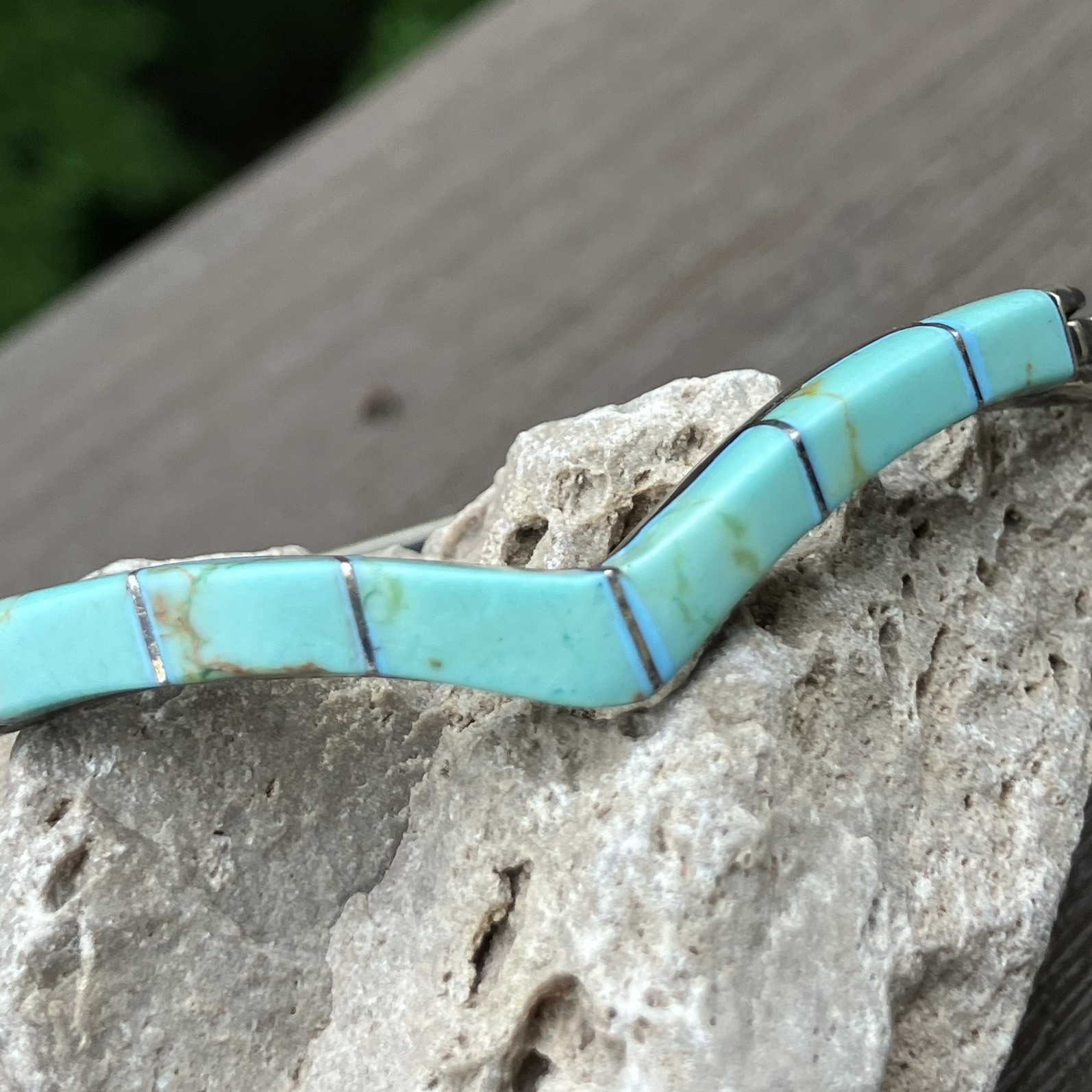 Vintage Mexico 925 Sterling Silver Turquoise Inlay 7 3/4” Hinged Bangle Bracelet