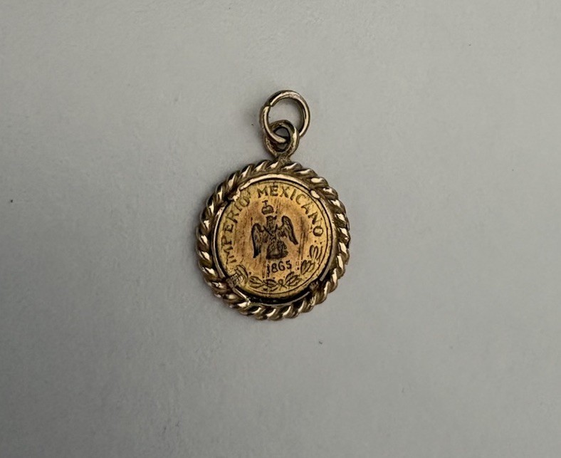 14kt Yellow Gold Imperio Mexicano 1865 Coin Pendant 1.1gram