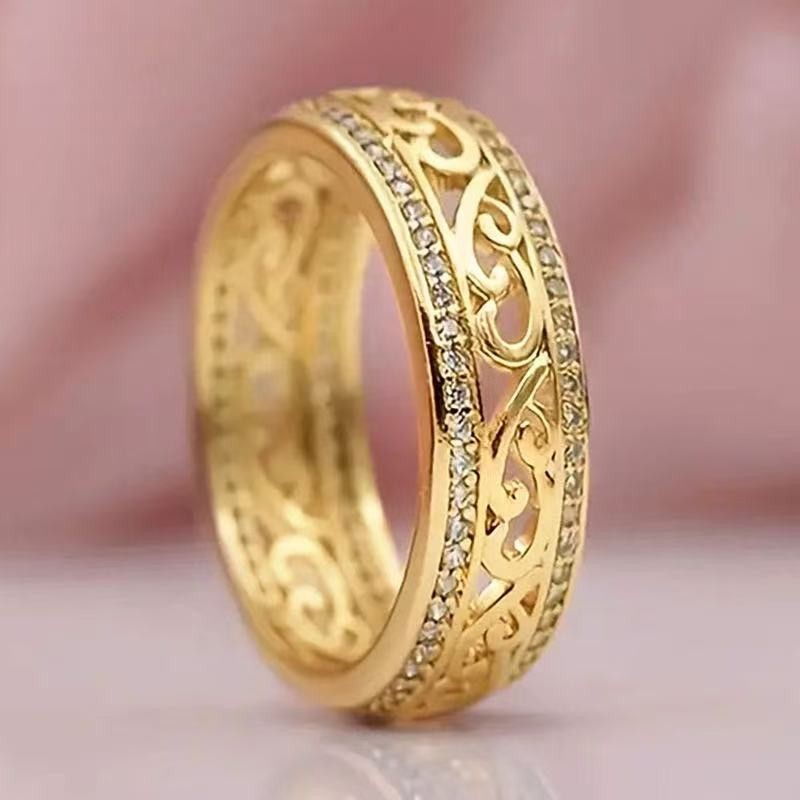 8mm Vintage Fashion Woman 18k Gold Plated Sparkling CZ Hollow Band Ring
