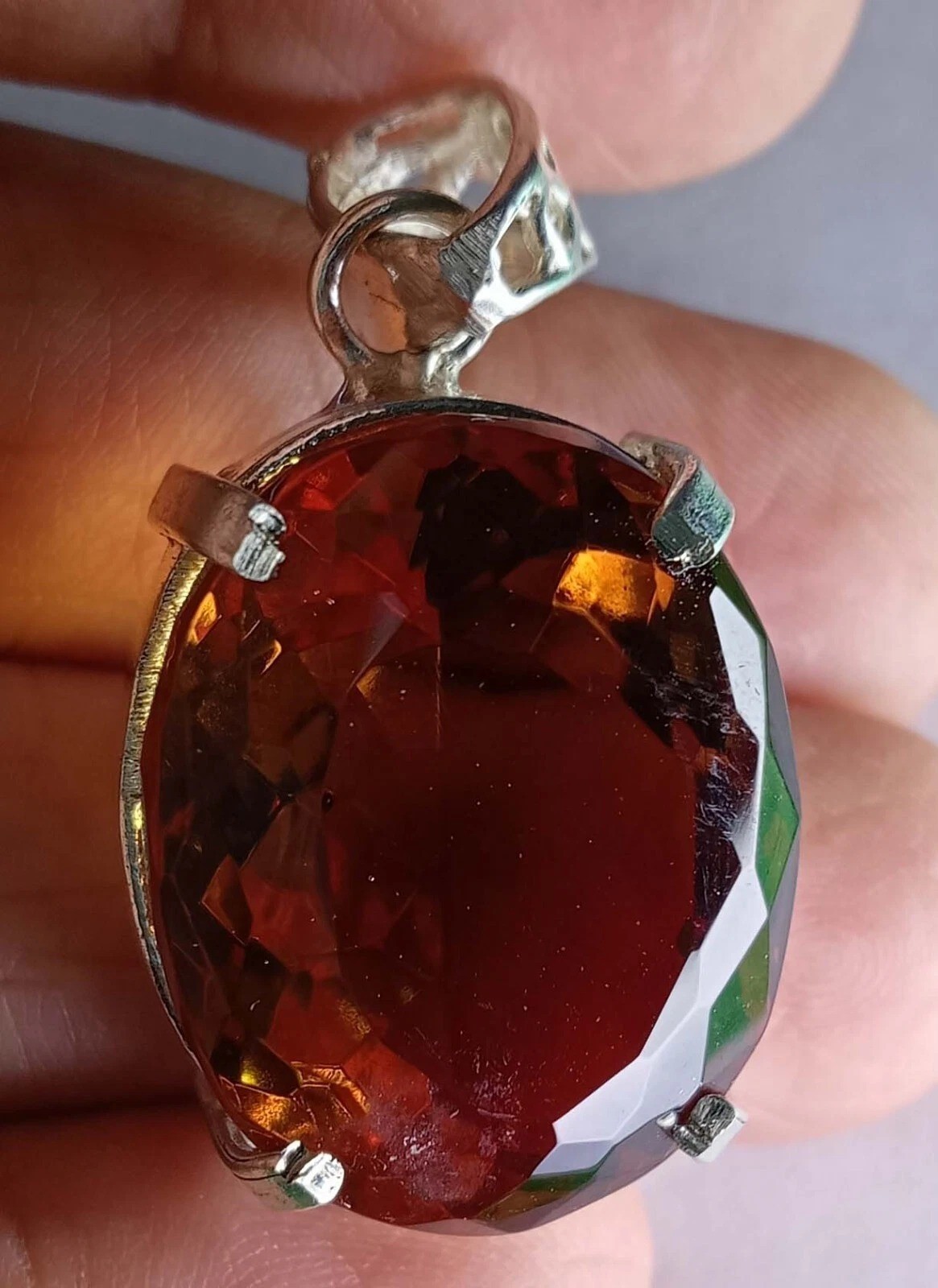 Pendant Alexandrite Oval Cut 60+ Ct Colour Change Natural EGL Certified Gemstone