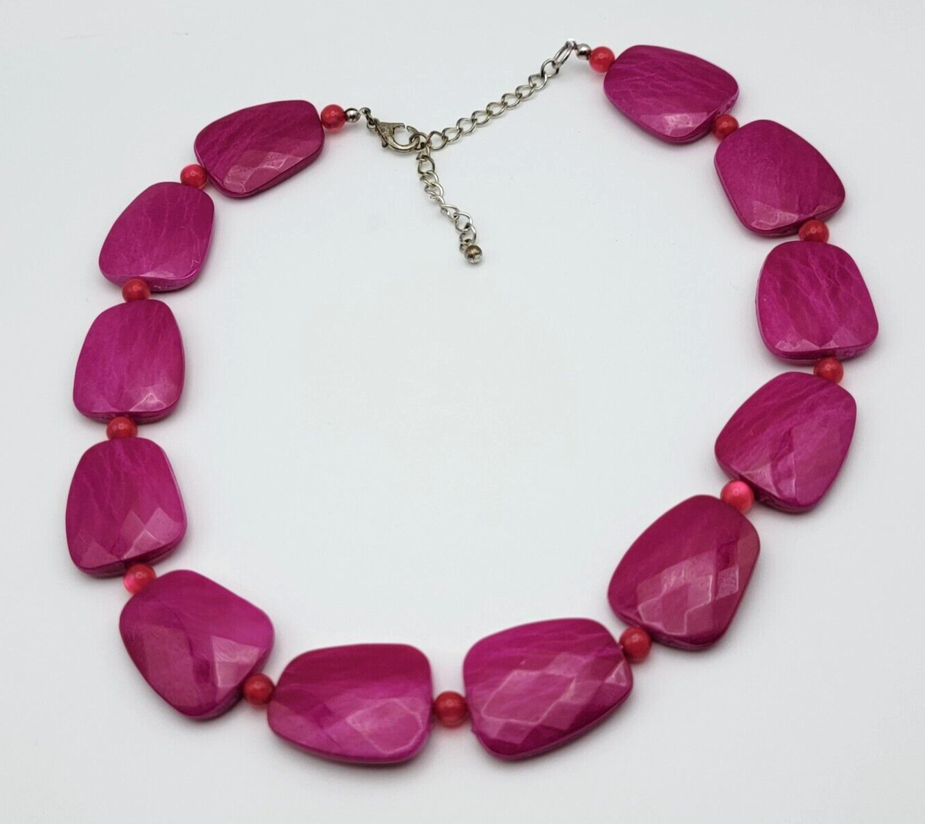 Pink Asymmetrical Flat Acrylic Bead Link Necklace 20.5 In Silver Tone Statement