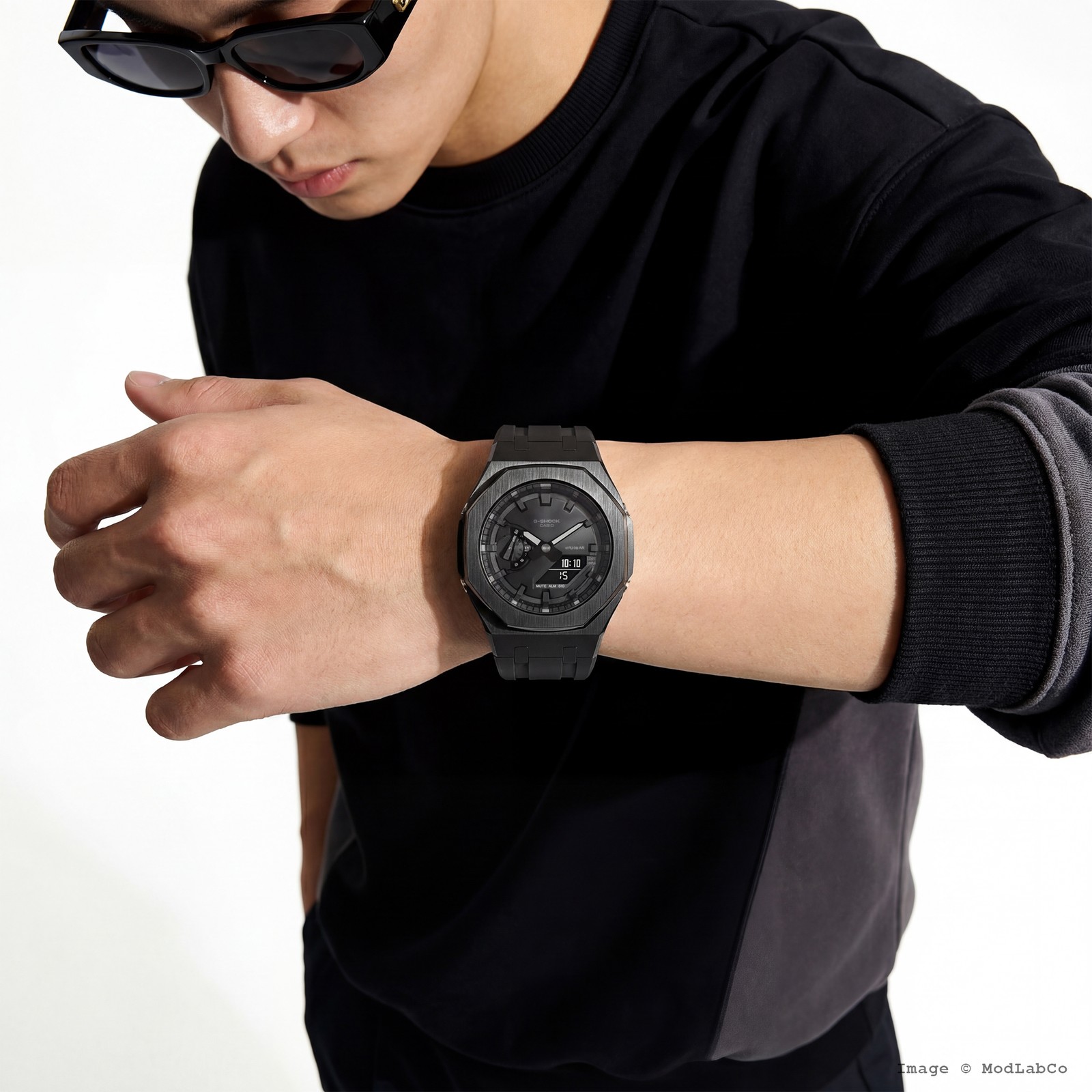 MLC-106 modlab company CLASSIC Octagonal Black Rubber 42mm Custom Watch
