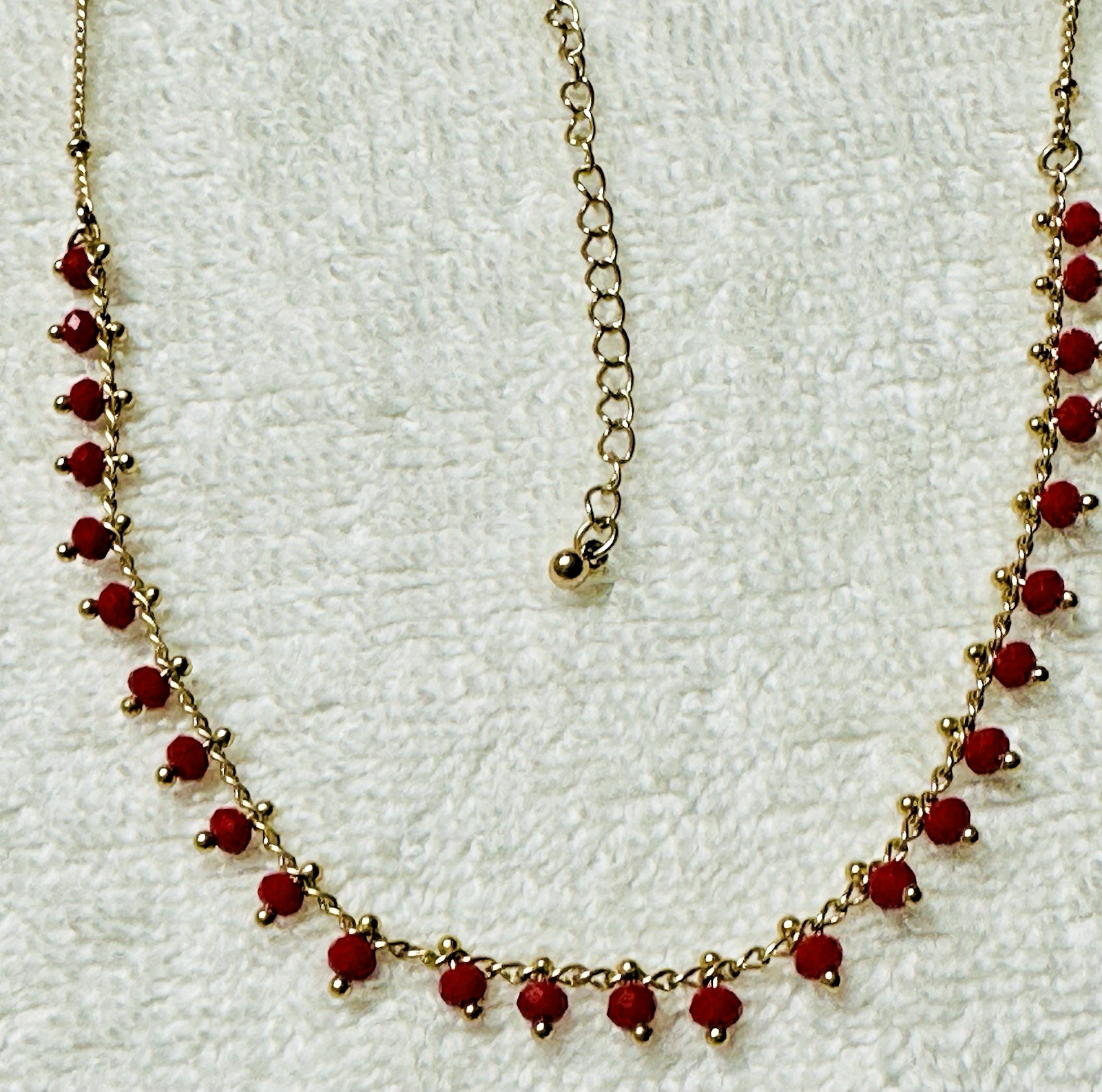 4 Collar Necklace Lot Green Black Red Gold Bead Dangles n0273