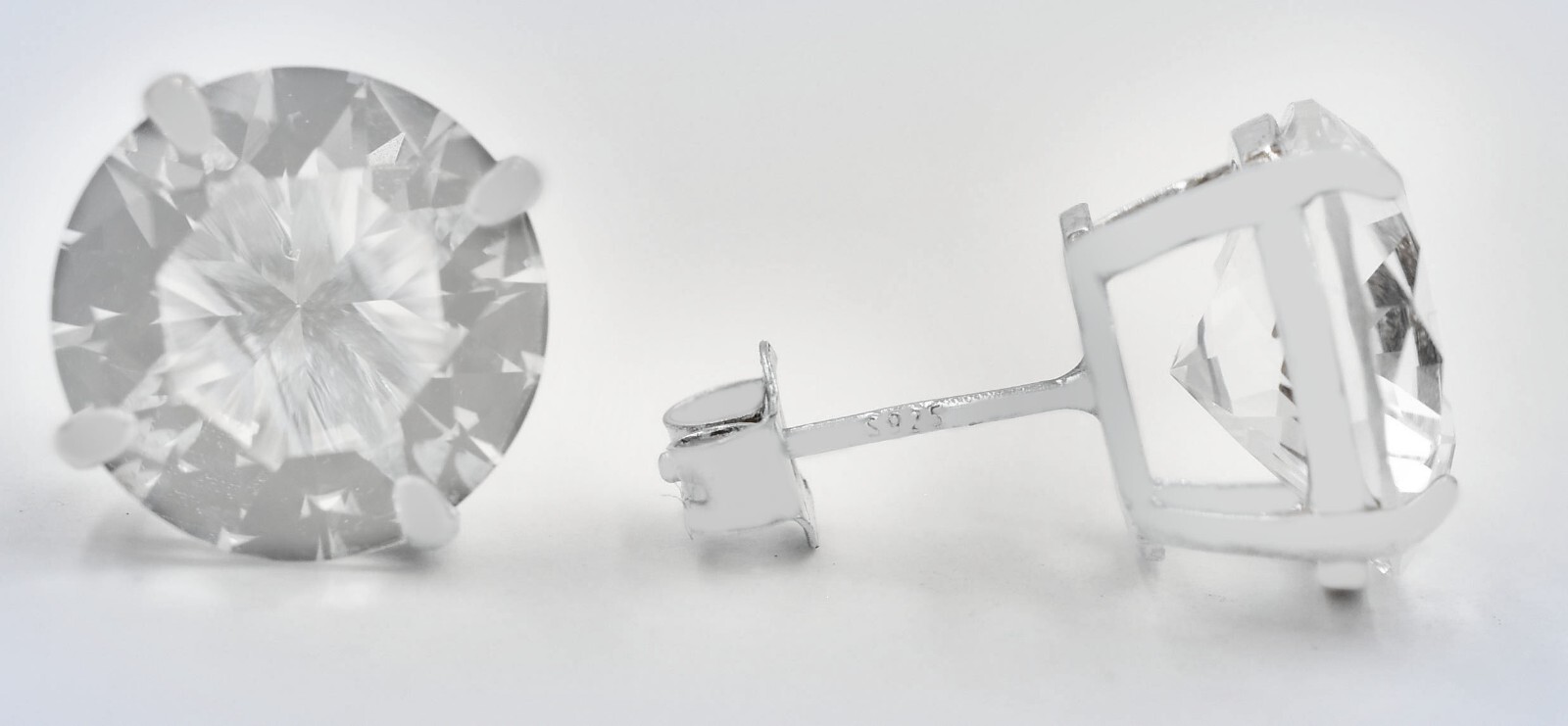 LAB CREATED 13.90 Cts WHITE SAPPHIRE STUD EARRINGS .925 Silver – 12 mm – NWT