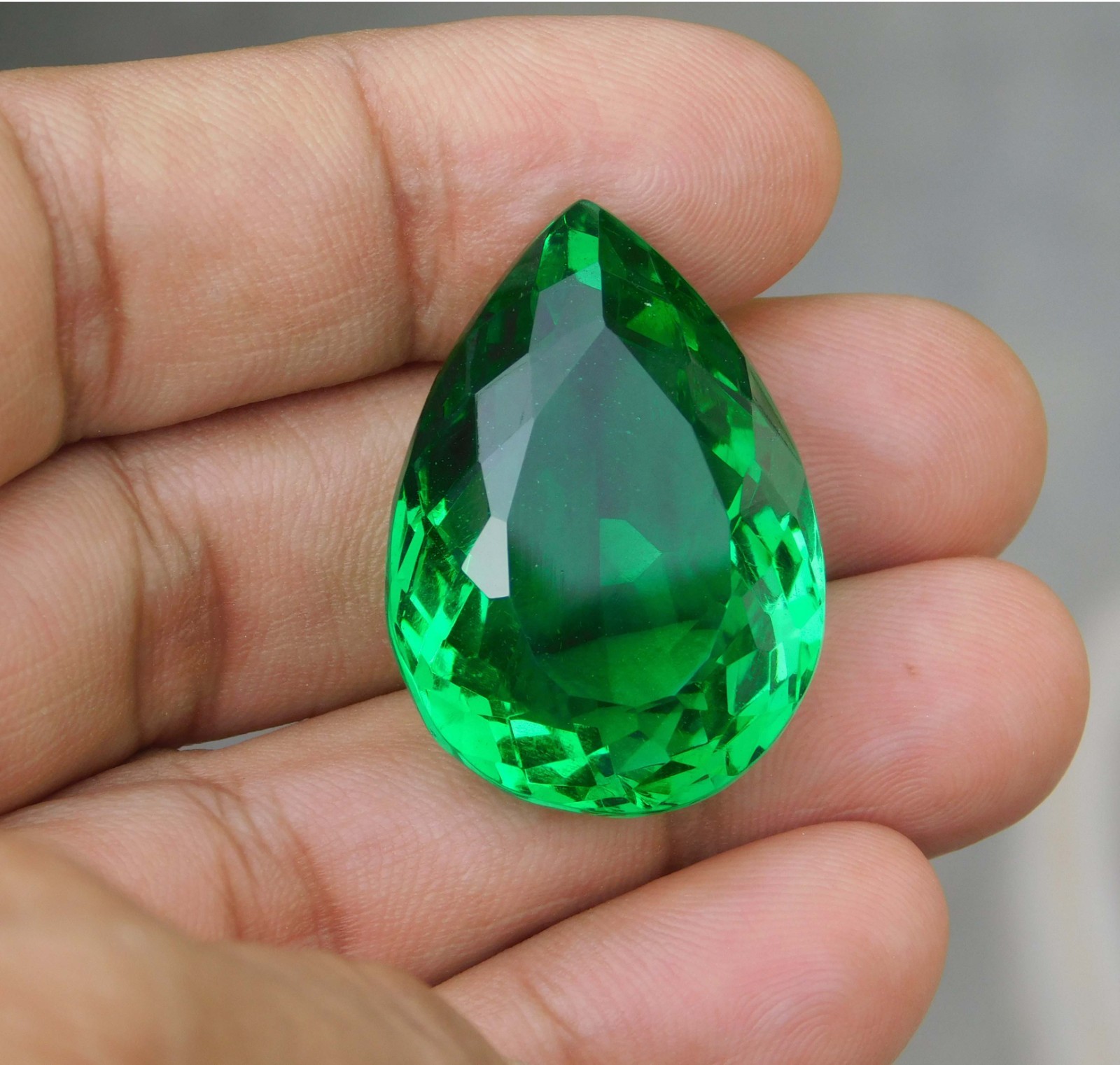 66.85ct. Natural Pear Translucent Colombian Emerald Green loose gemstone
