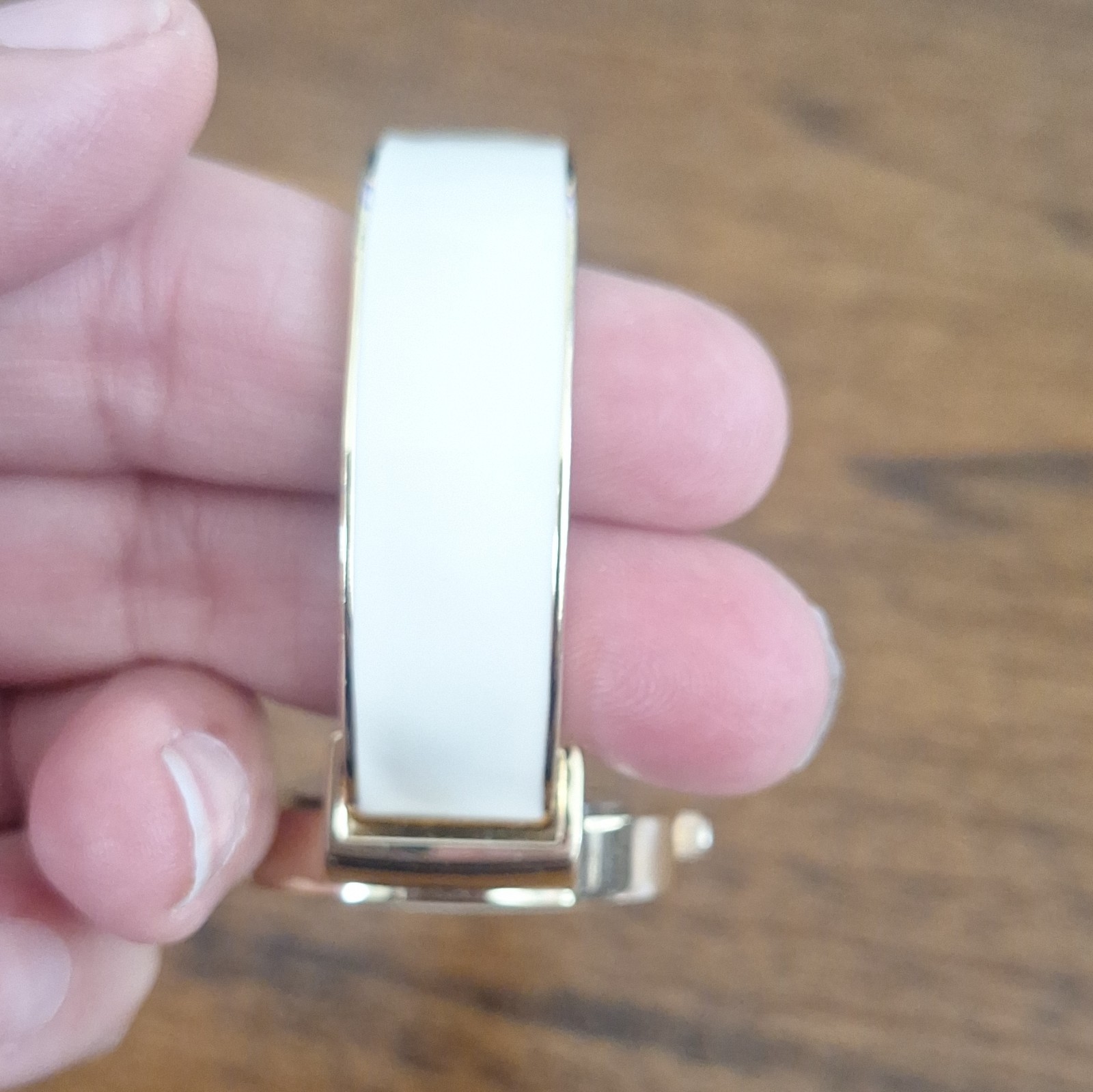 Chico’s Women’s Quartz Analog Bangle Watch White Dial Gold/White Case Arabic