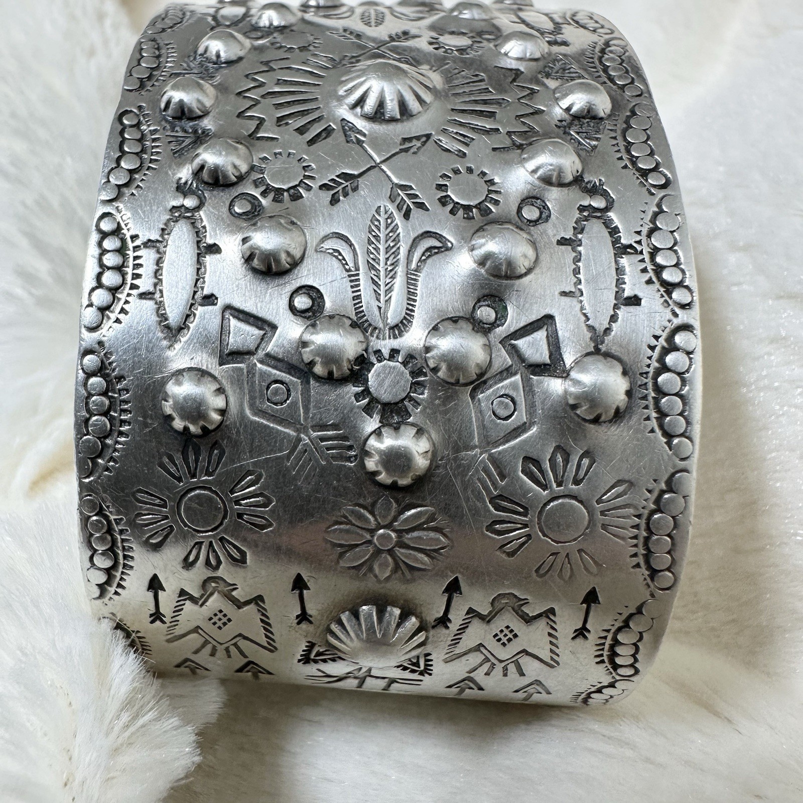 Fred Harvey Era Navajo Repousse Stamped Sterling Silver Wide Cuff Bracelet 52g