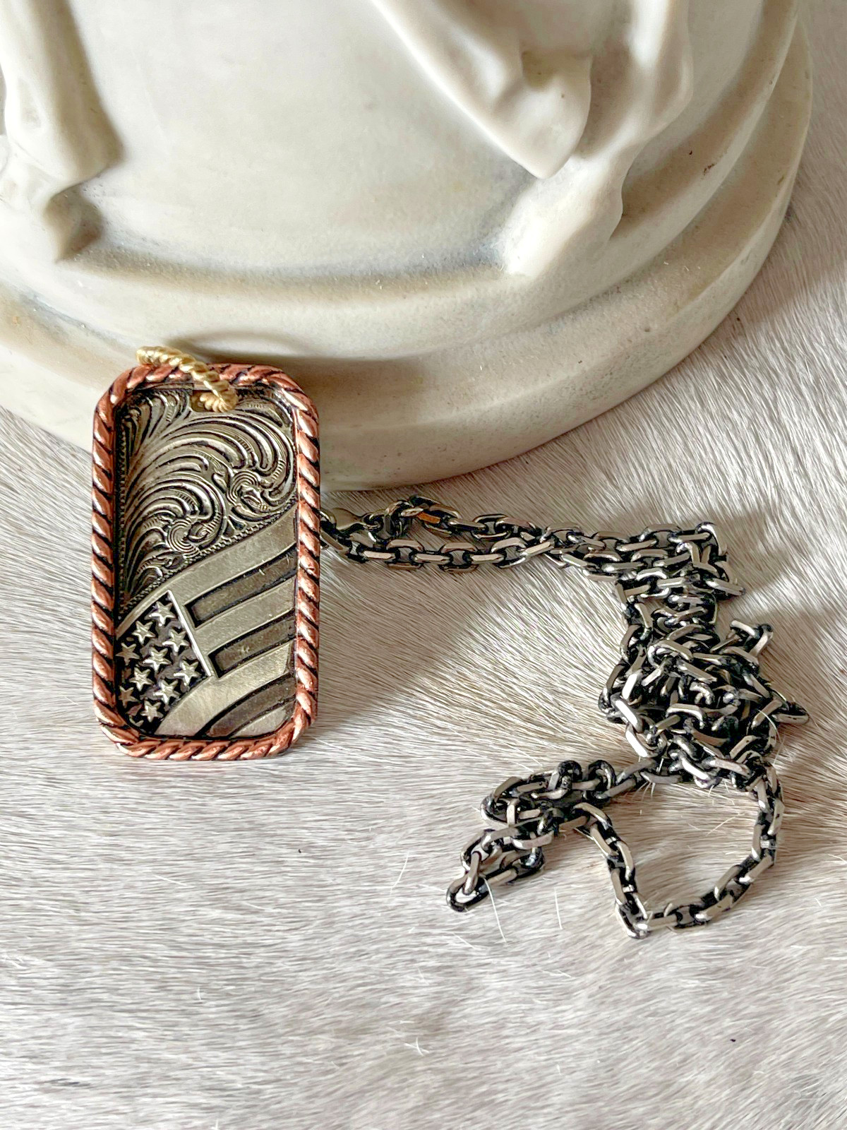 Silver Strike Mens Necklace 24 in Dog Tag Engraved Silver US Flag Chain America