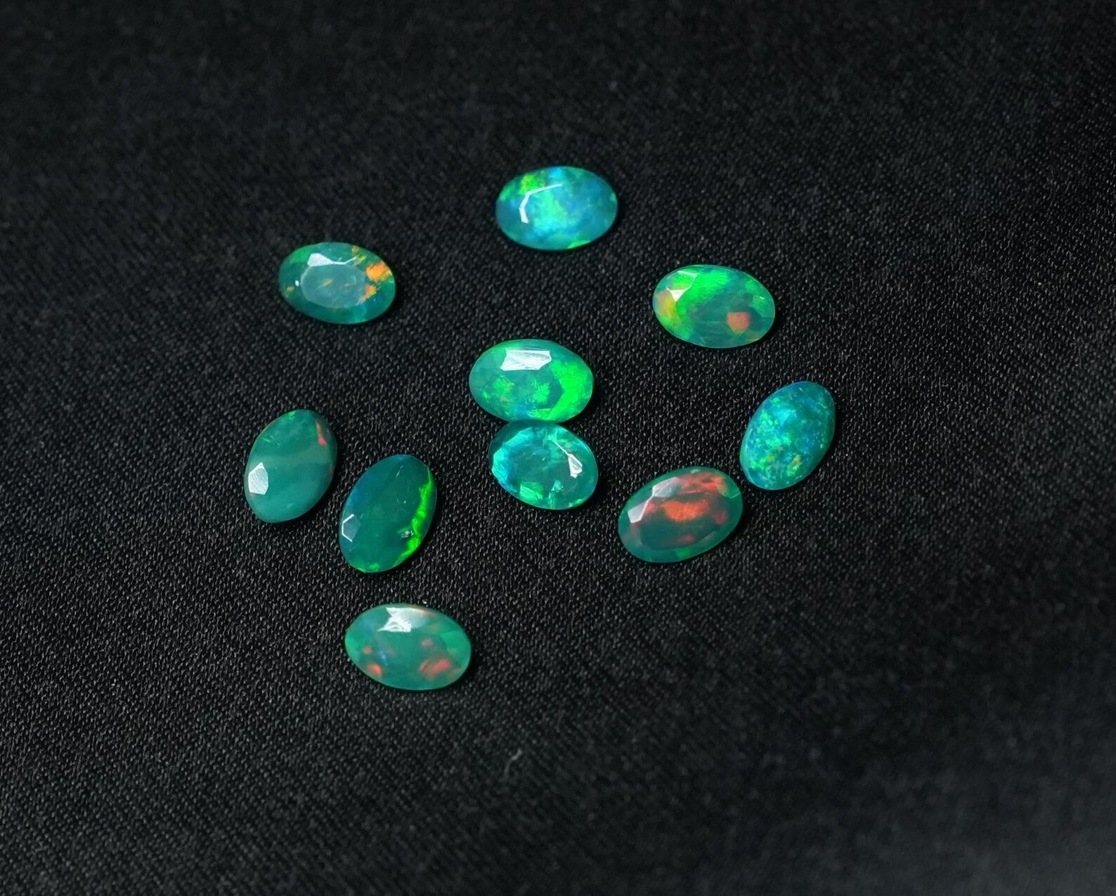 Natural Green Ethopian Opal Oval Faceted Cut 3x5mm To 8x10mm Loose Gemstone