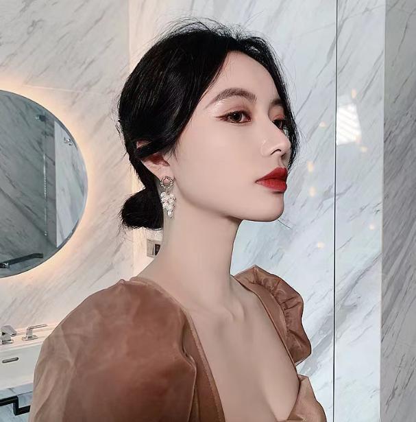 Baroque pearl personality trend, women’s light luxury earrings