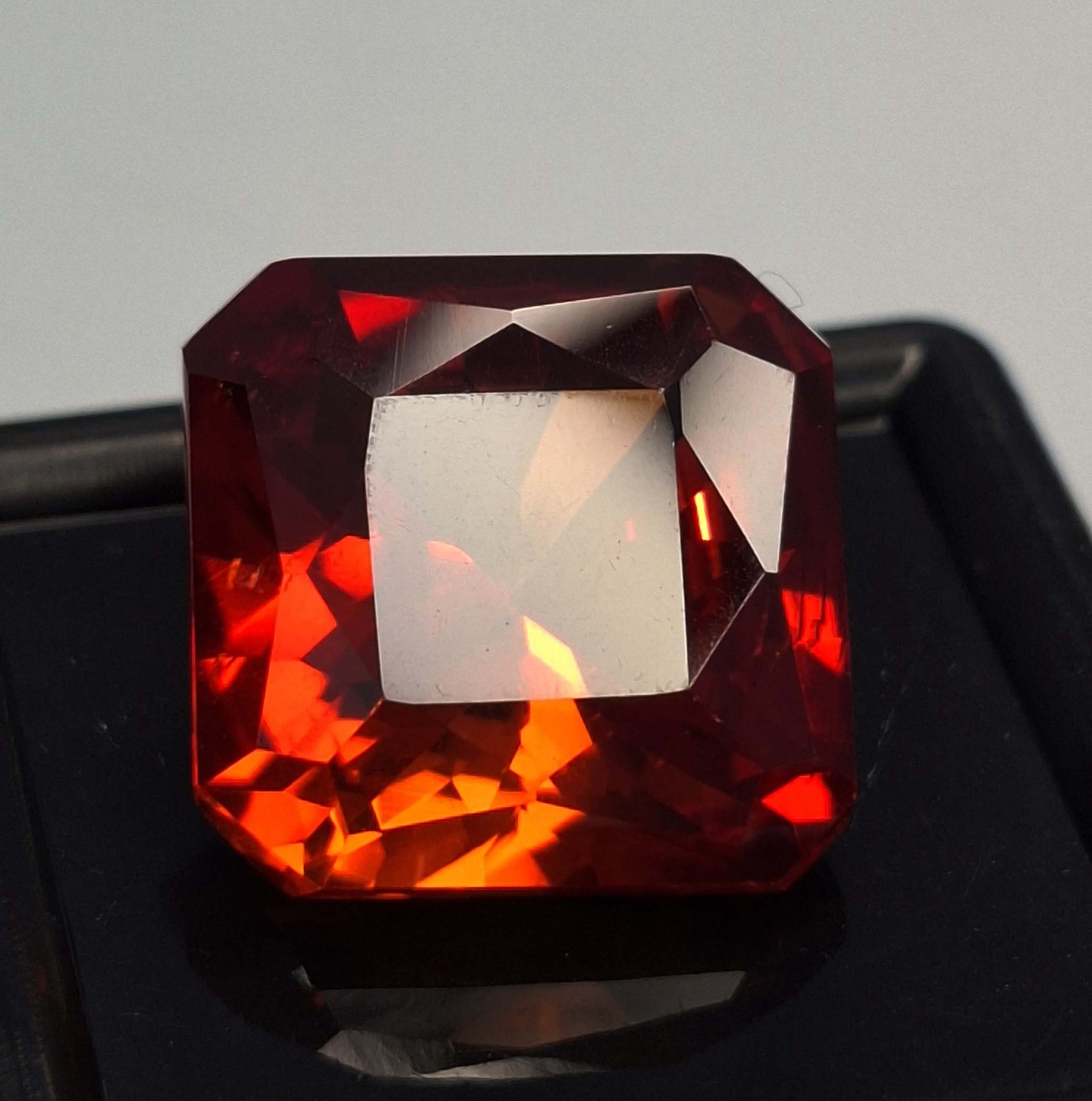 Hessonite Garnet Natural Asscher Cut 18-20 Ct Certified Loose Gemstone AB228