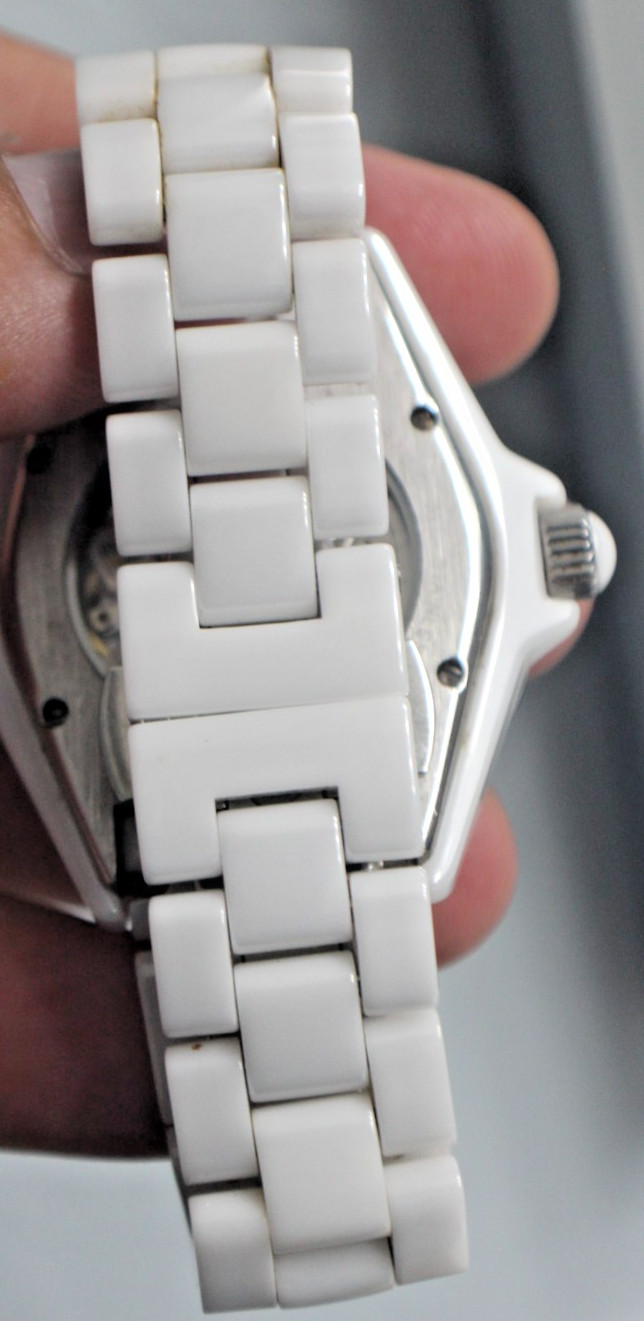 Exquisite AKRIBOS XXIV White Ceramic Automatic Women Watch AK508WT