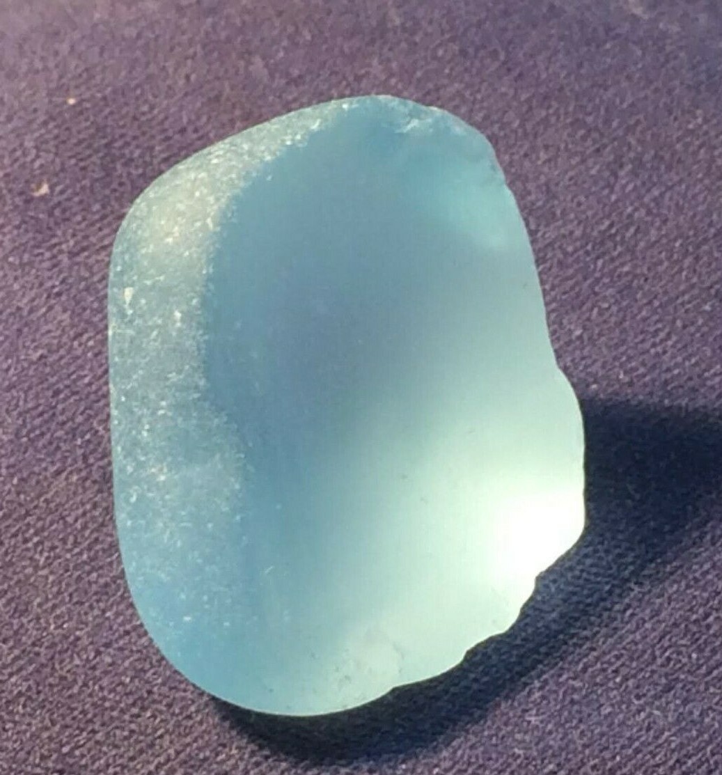 Topaz Swiss Blue Faceting Rough Supper Clean Very Bright Stones From 30 – 60 ct